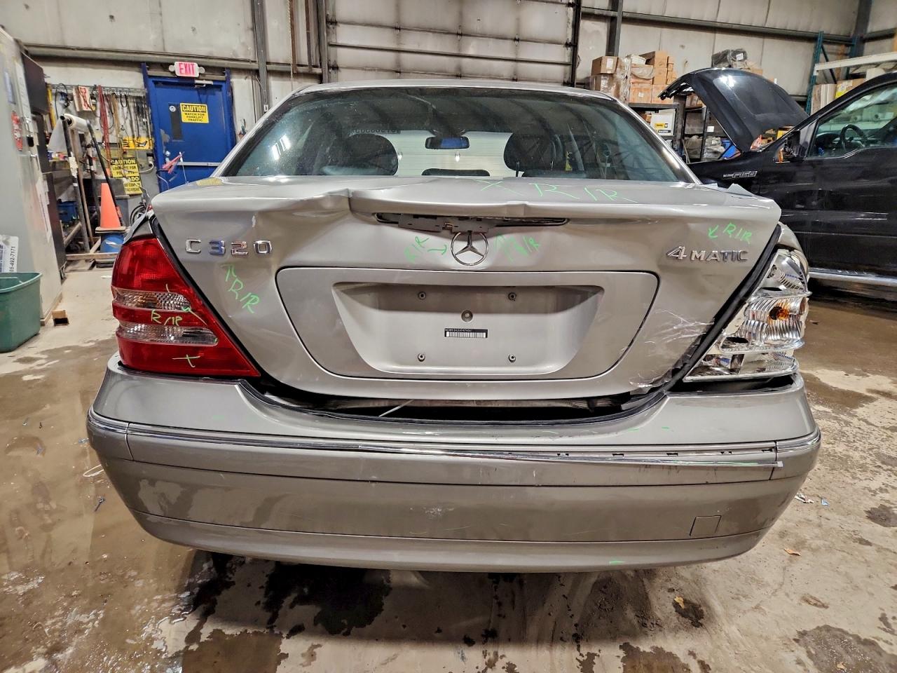 2004 Mercedes-benz C 320 4matic Silver vin: WDBRF84JX4F474661