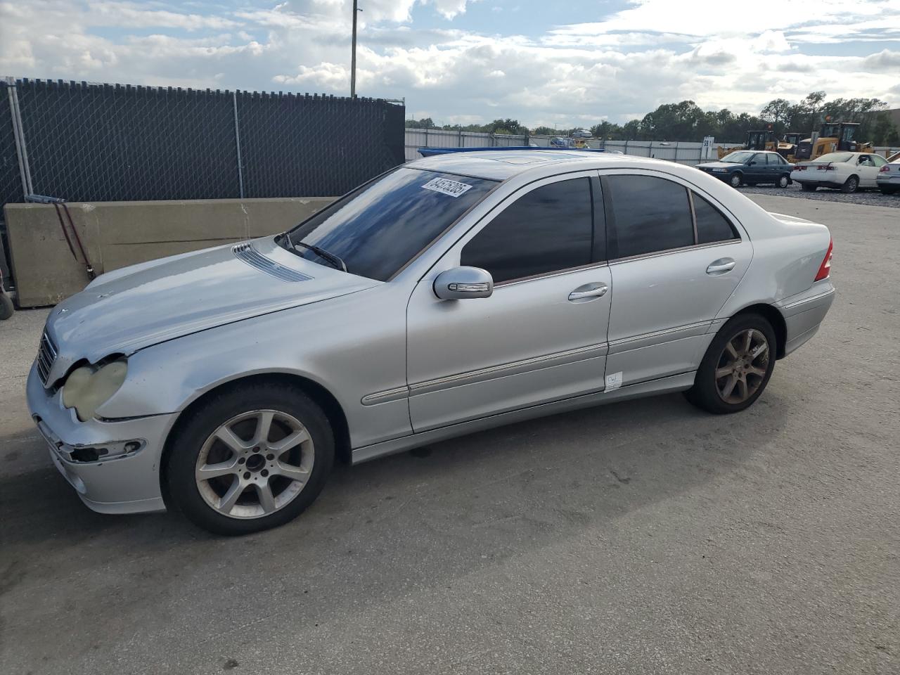2007 Mercedes-benz C 350 4matic Серебряный vin: WDBRF87H77F852528