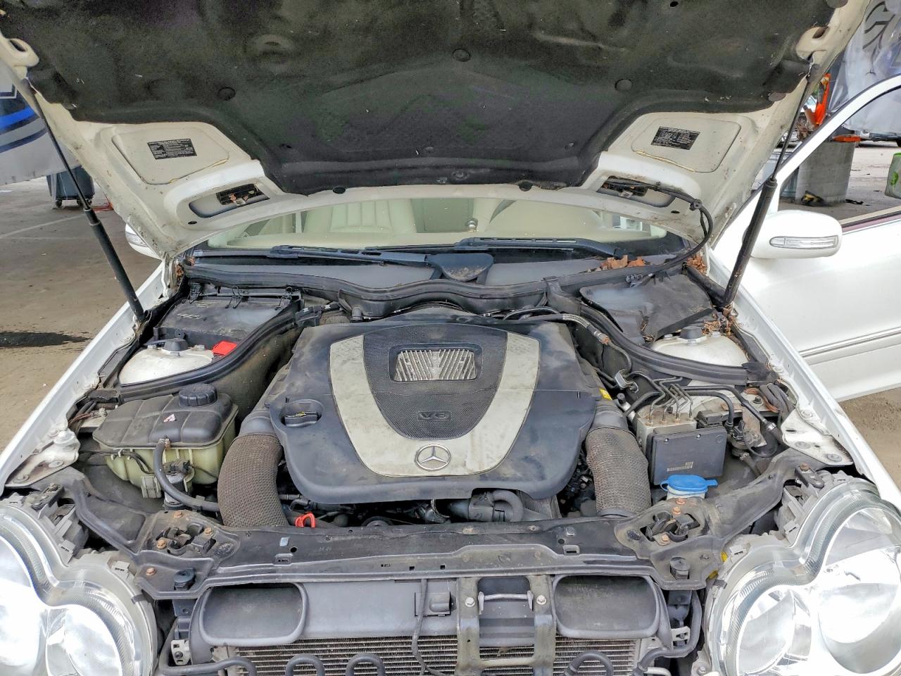 2007 Mercedes-benz C 280 4matic White vin: WDBRF92H27F898135