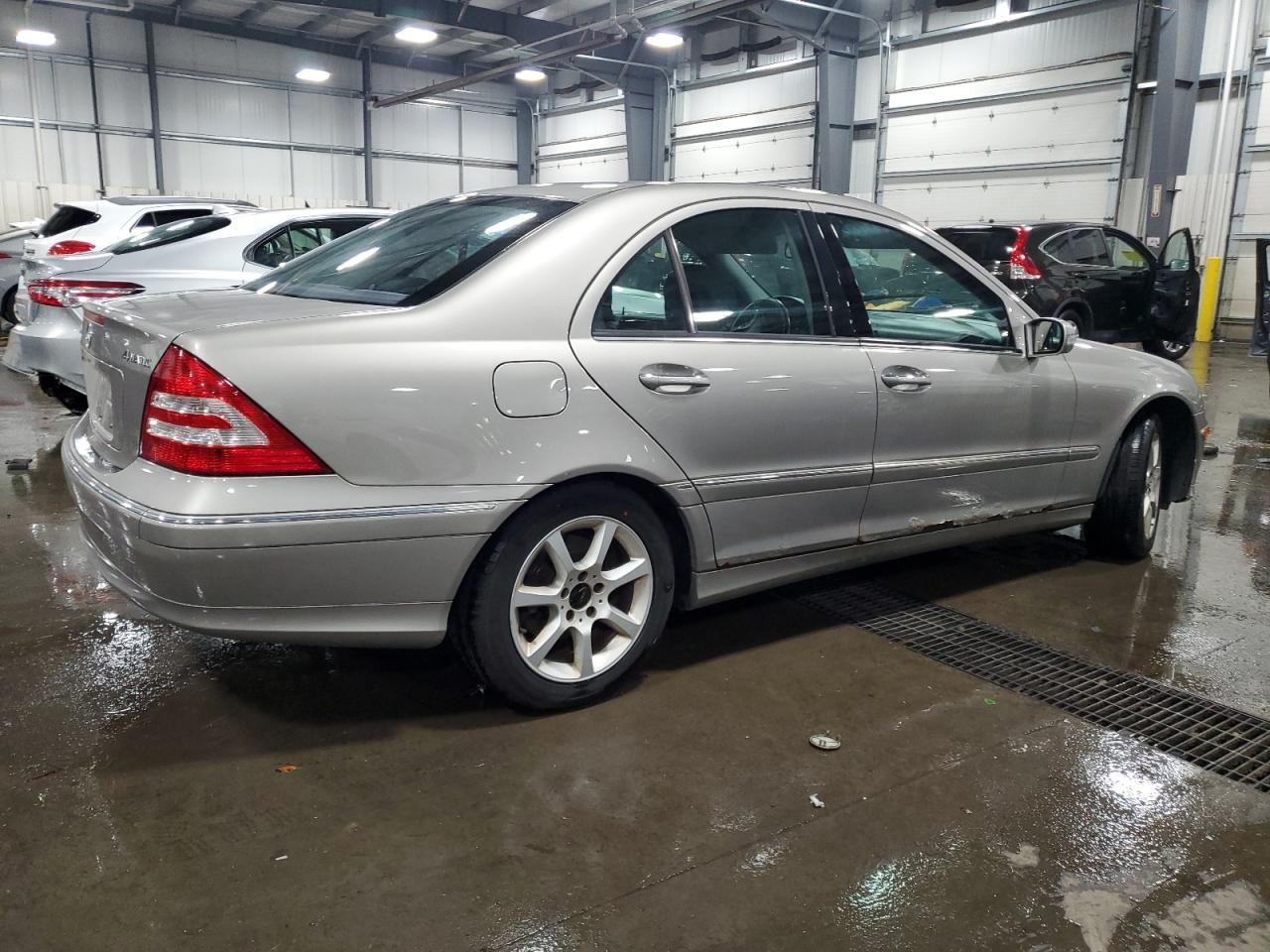 2007 Mercedes-benz C 280 4matic Желто-коричневый vin: WDBRF92H47F892420