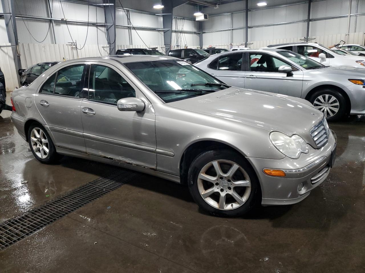 2007 Mercedes-benz C 280 4matic Желто-коричневый vin: WDBRF92H47F892420