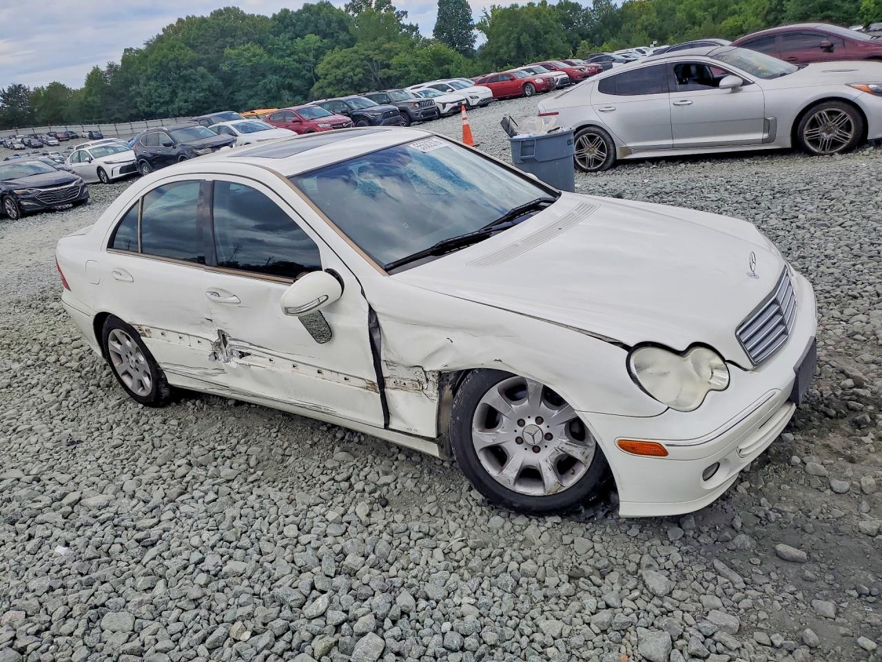 2006 Mercedes-benz C 280 4matic White vin: WDBRF92H56F755923