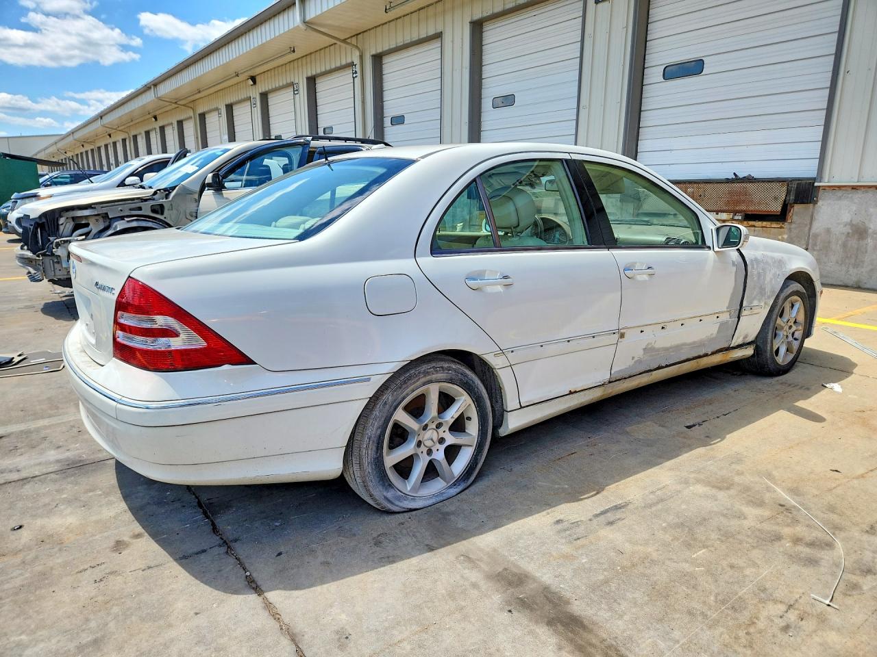 2007 Mercedes-benz C 280 4matic White vin: WDBRF92H57F912576