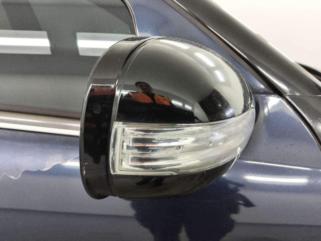 2006 Mercedes-benz C 280 4matic Black vin: WDBRF92H66F765666 Damage: Rf Mirror Cover, Scraped, 1/2 To 1 Inch