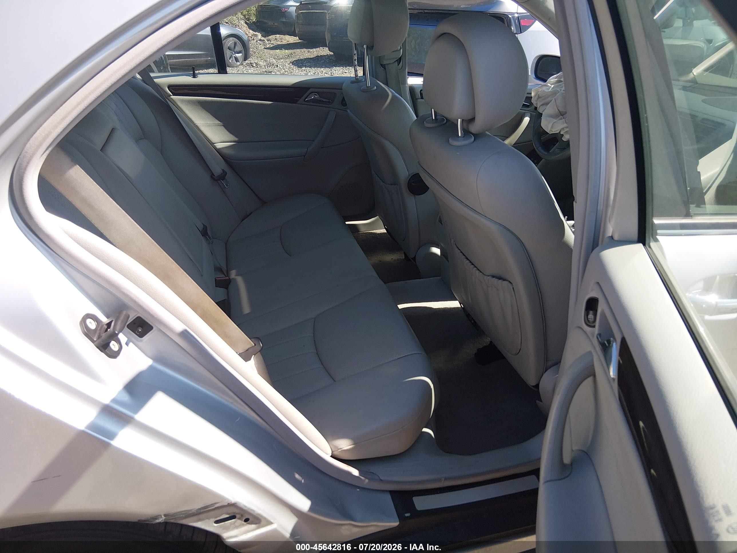 2007 Mercedes-benz C 280 Luxury 4matic Silver vin: WDBRF92H77F927533