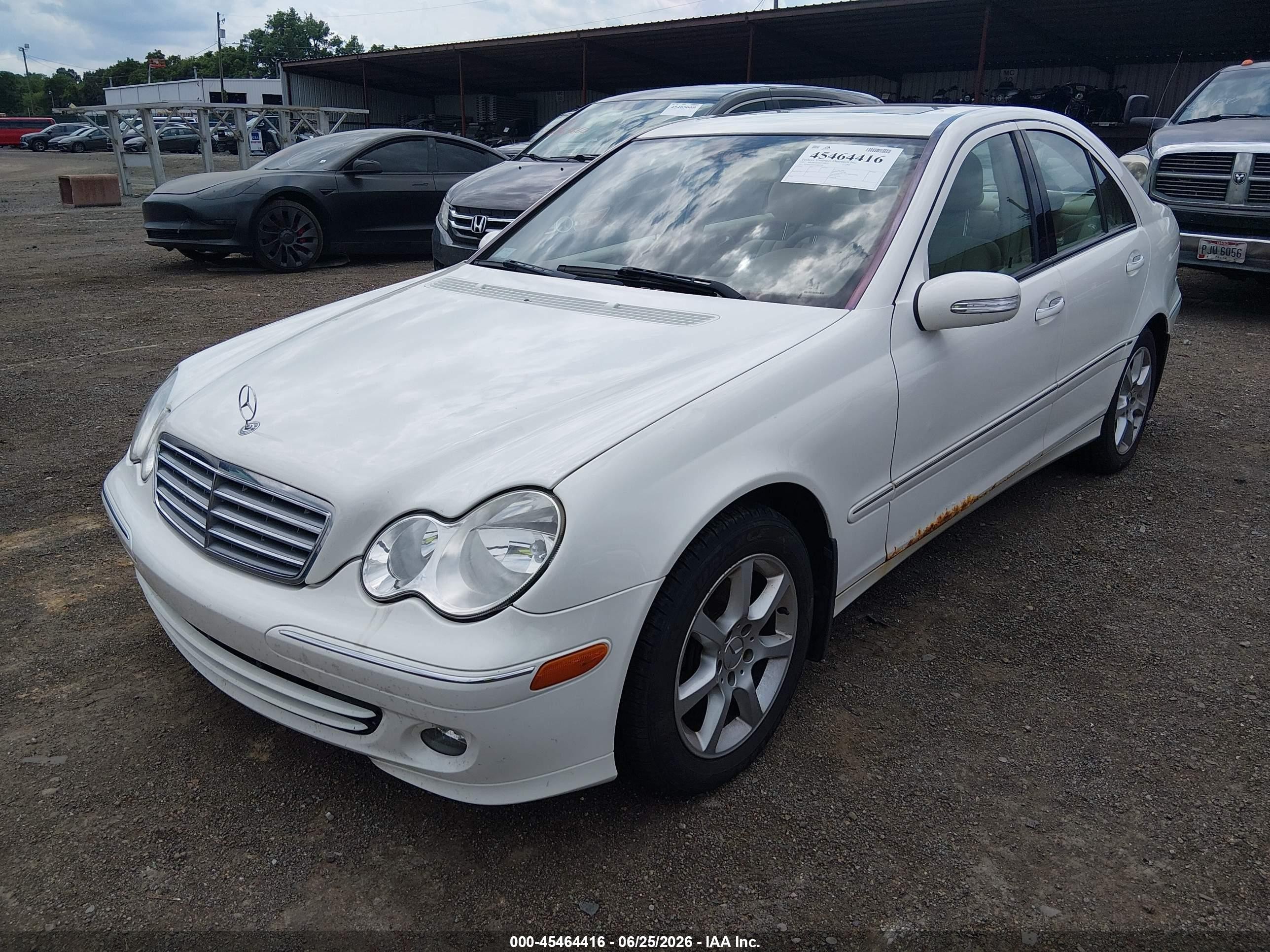 2007 Mercedes-benz C 280 Luxury 4matic White vin: WDBRF92H97F865956