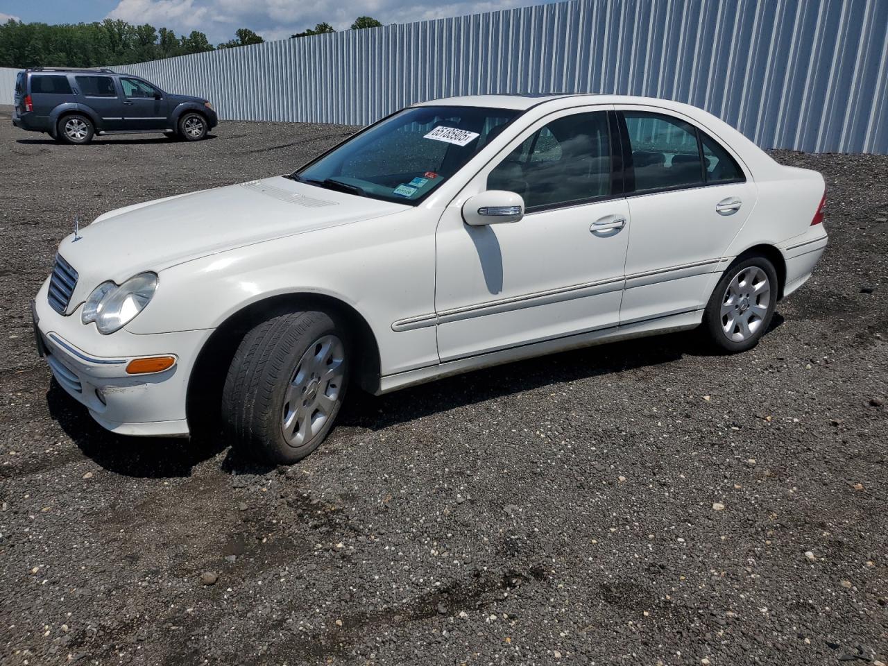 2006 Mercedes-benz C 280 4matic White vin: WDBRF92HX6F756596