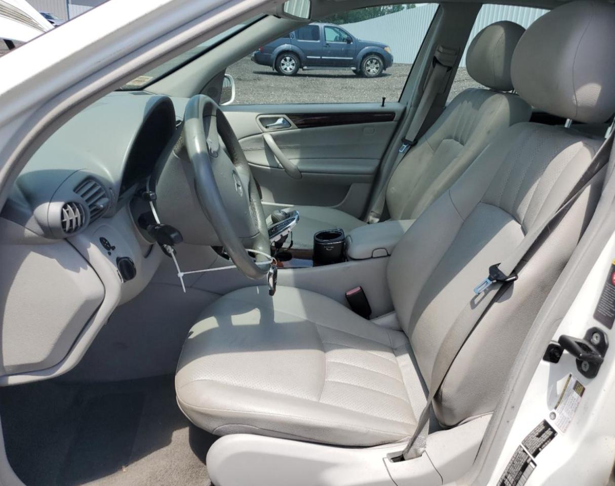 2006 Mercedes-benz C 280 4matic White vin: WDBRF92HX6F756596
