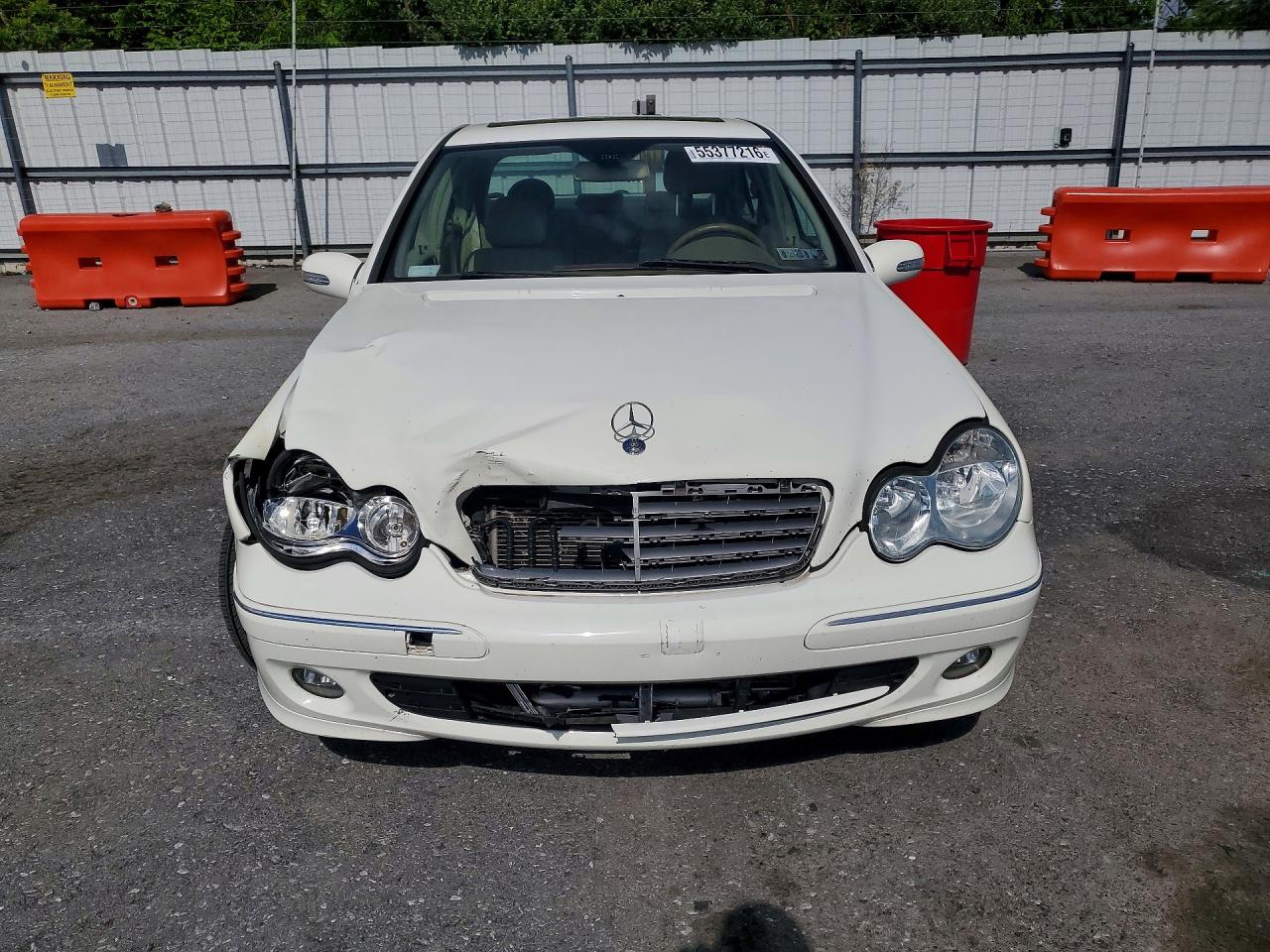 2006 Mercedes-benz C 280 4matic White vin: WDBRF92HX6F776850
