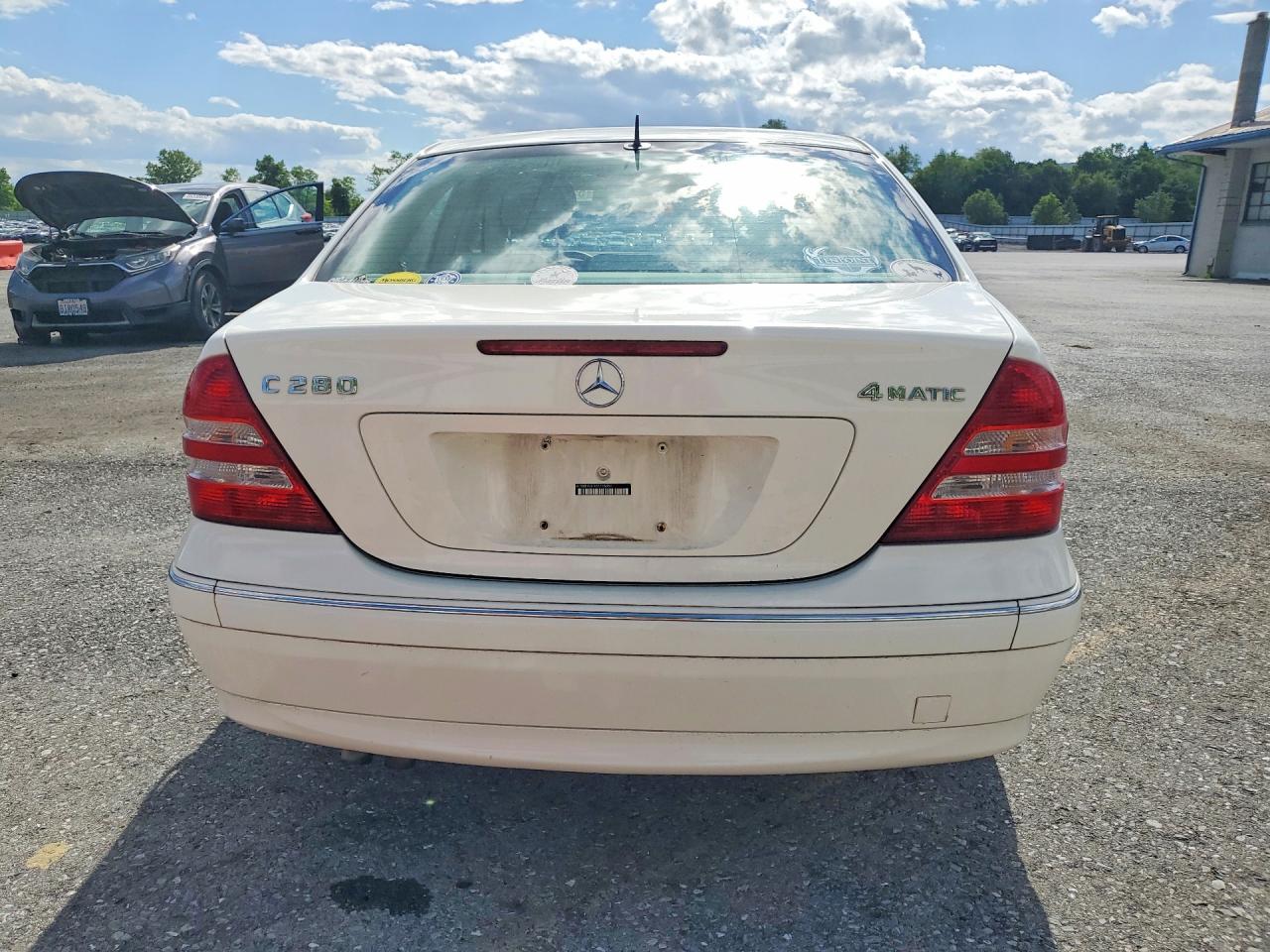 2006 Mercedes-benz C 280 4matic White vin: WDBRF92HX6F776850