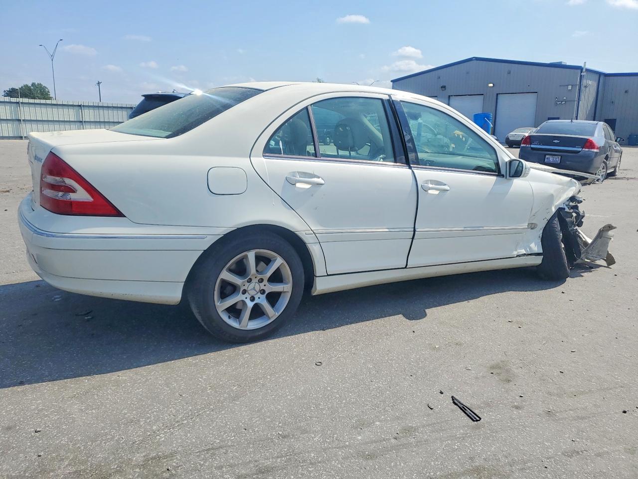 2007 Mercedes-benz C 280 4matic White vin: WDBRF92HX7F875153