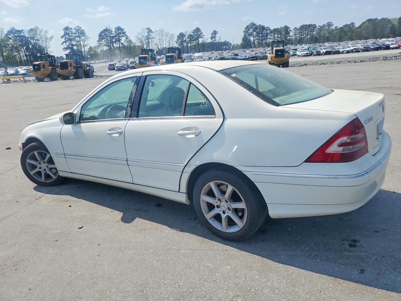2007 Mercedes-benz C 280 4matic White vin: WDBRF92HX7F875153