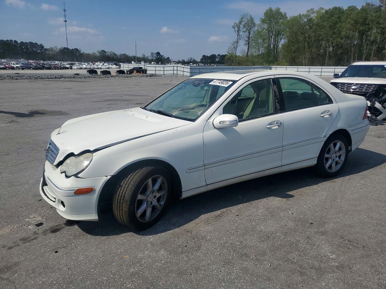 2007 Mercedes-benz C 280 4matic White vin: WDBRF92HX7F875153
