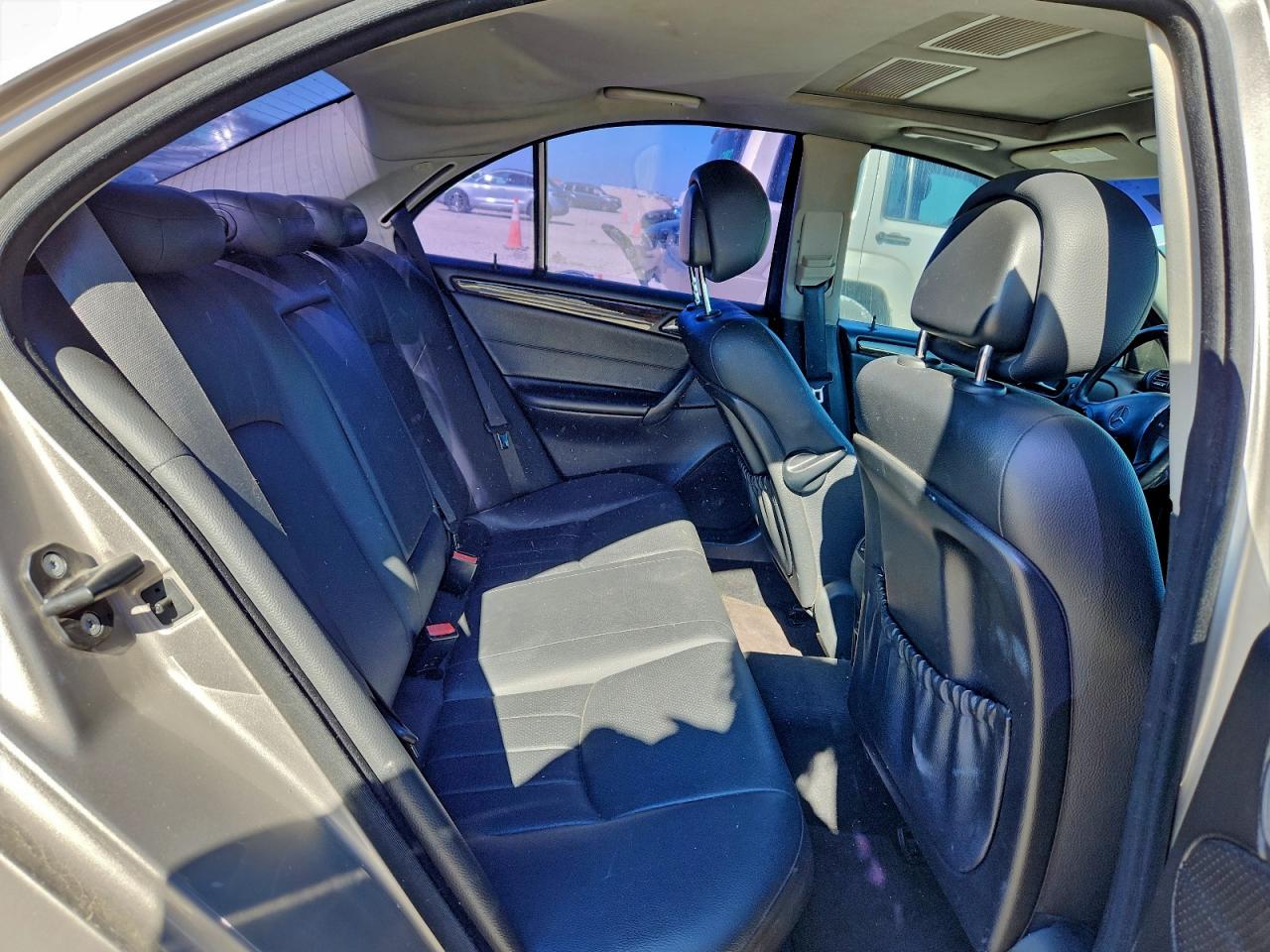 2007 Mercedes-benz C 280 4matic Silver vin: WDBRF92HX7F908846
