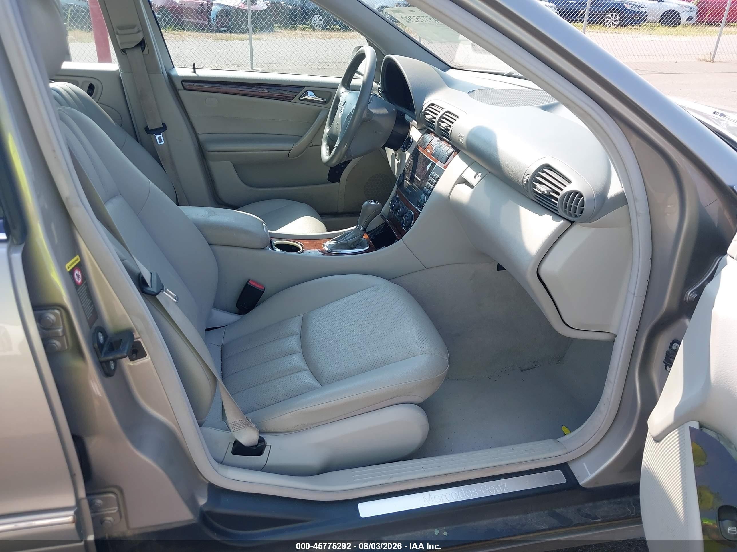2007 Mercedes-benz C 280 Luxury 4matic Silver vin: WDBRF92J57F906974