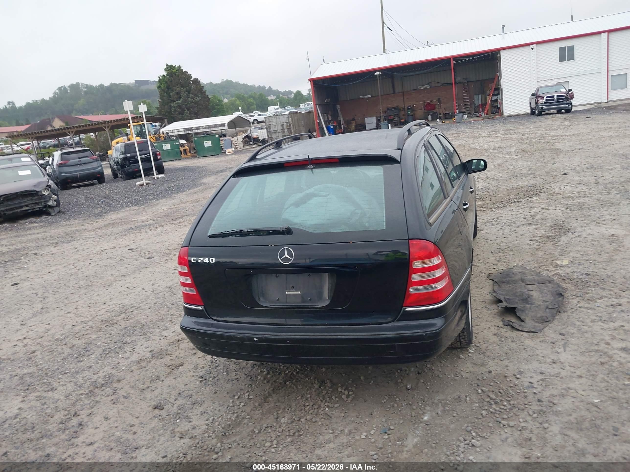 2003 Mercedes-benz C 240   Black vin: WDBRH61J53F369706