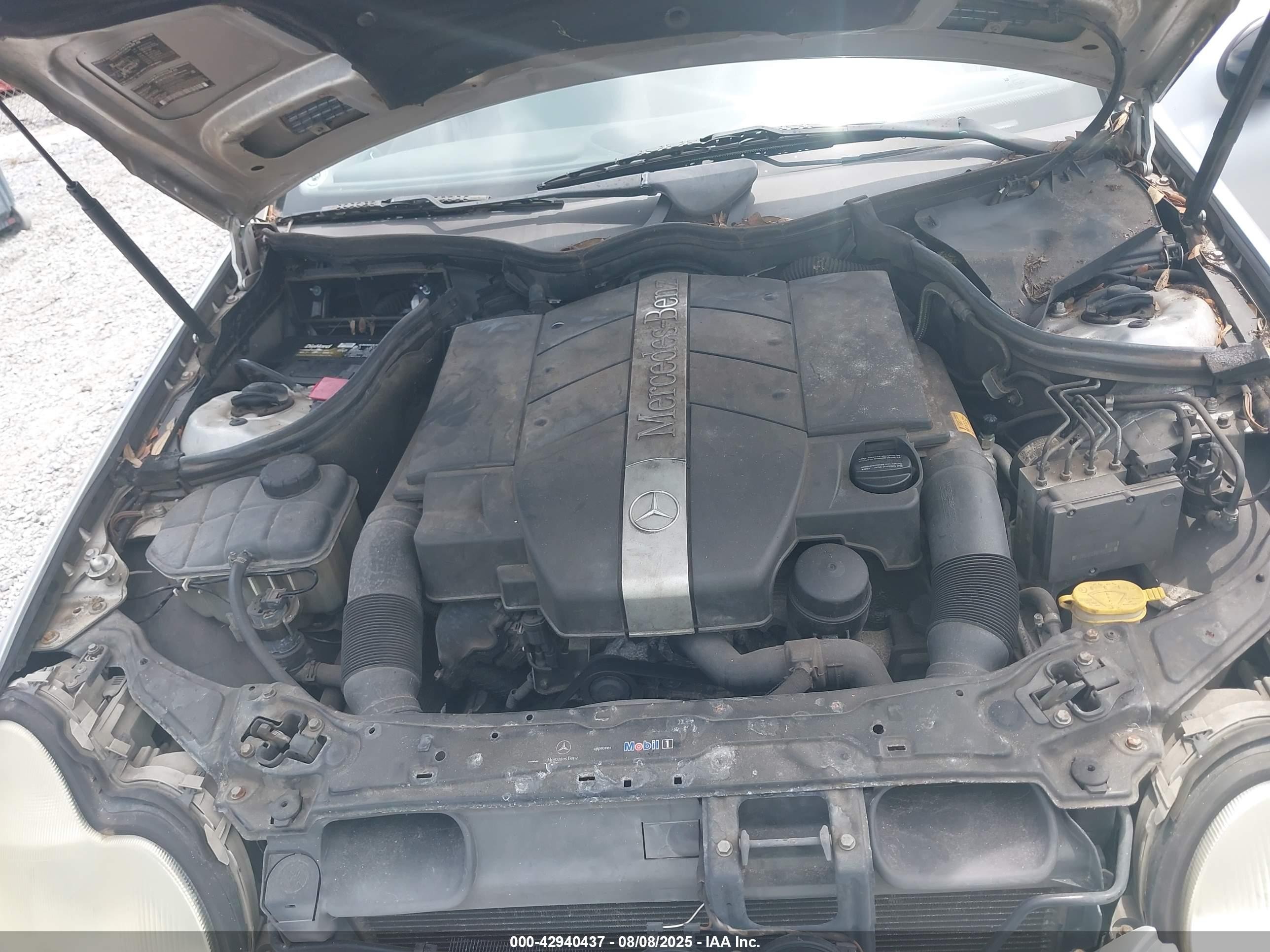 2003 Mercedes-benz C 240   Серебряный vin: WDBRH61J53F382570