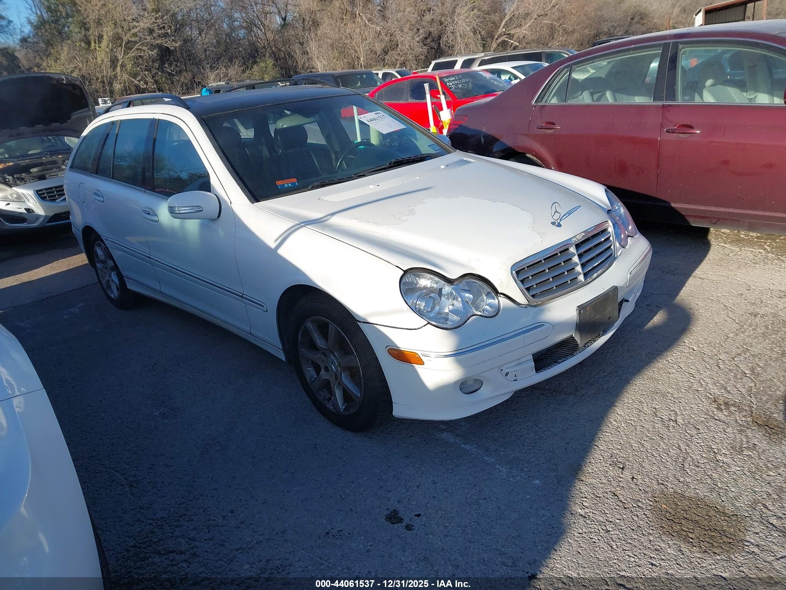 2005 Mercedes-benz C 240 Luxury White vin: WDBRH61J55F595425