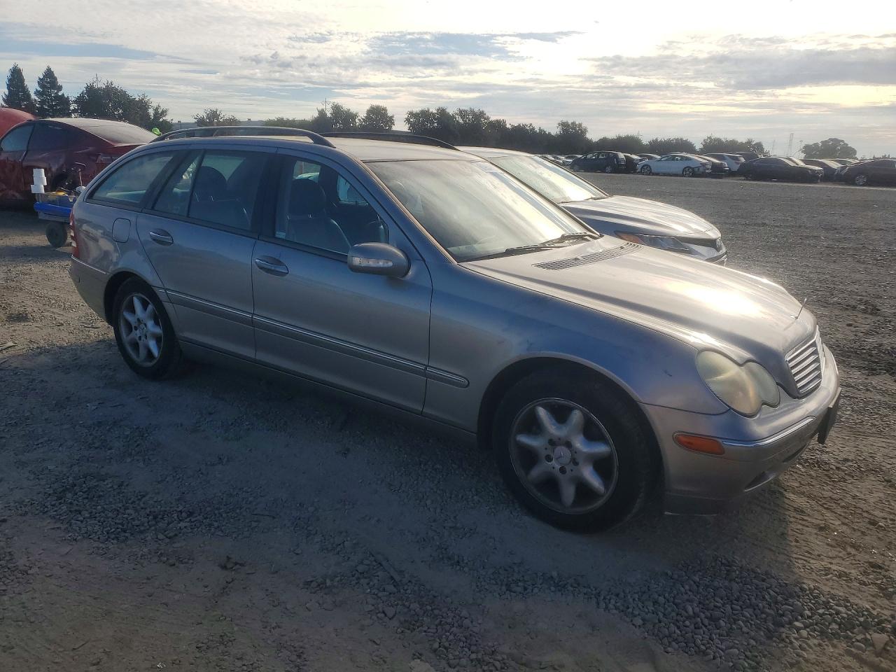 2004 Mercedes-benz C 240 Sportwagon Коричневый vin: WDBRH61J74F453835