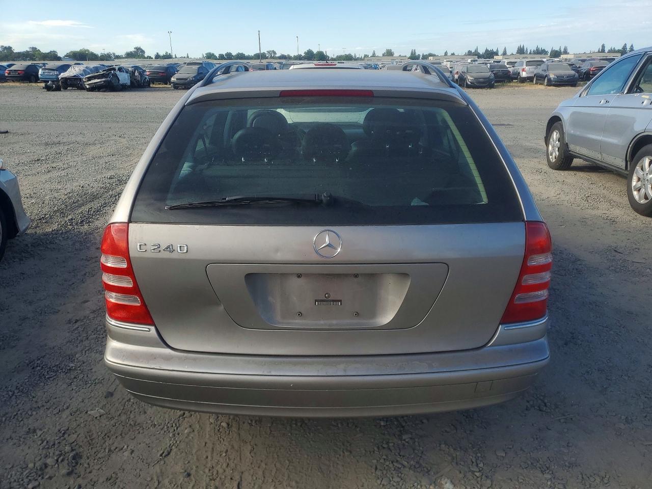2004 Mercedes-benz C 240 Sportwagon Коричневый vin: WDBRH61J74F453835