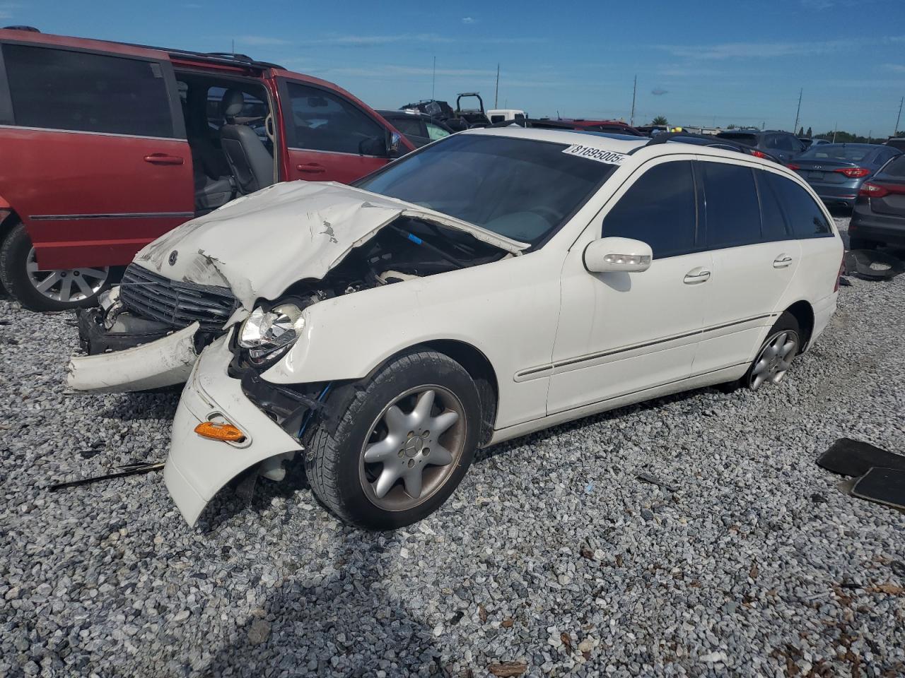 2002 Mercedes-benz C 320 Белый vin: WDBRH64J12F249184
