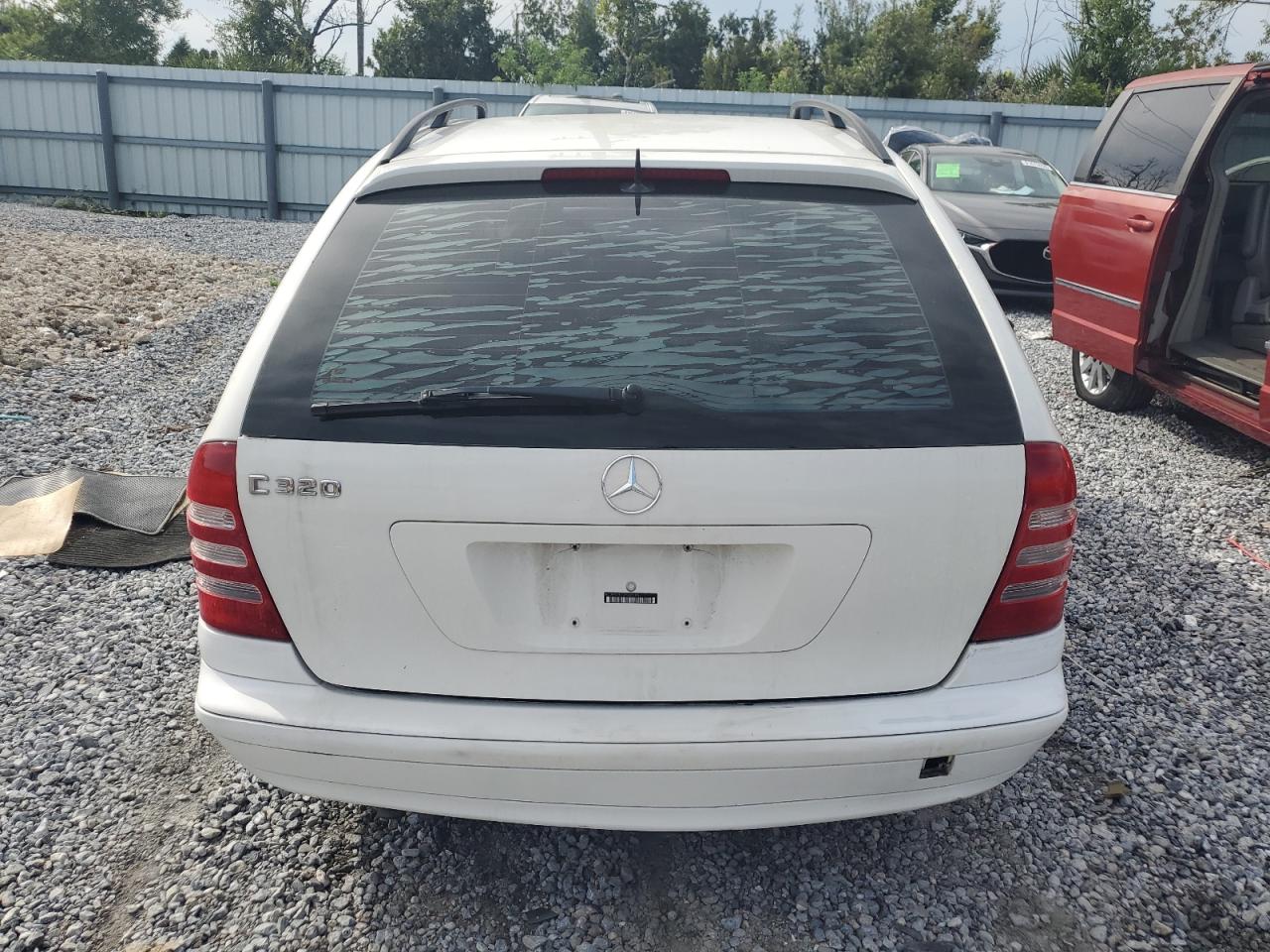 2002 Mercedes-benz C 320 Белый vin: WDBRH64J12F249184