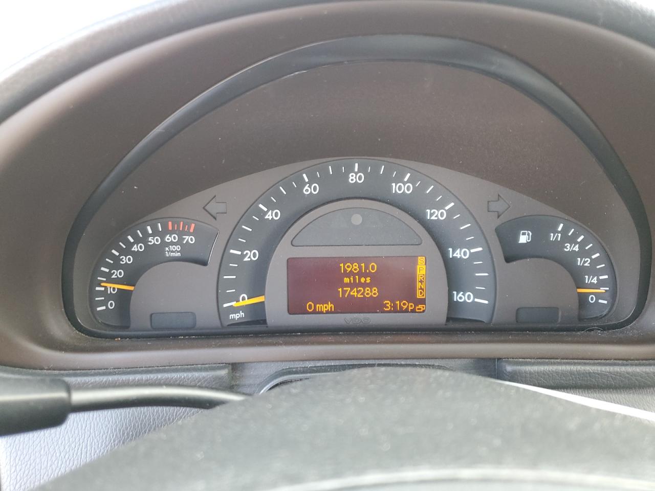 2002 Mercedes-benz C 320 Silver vin: WDBRH64J32F181888