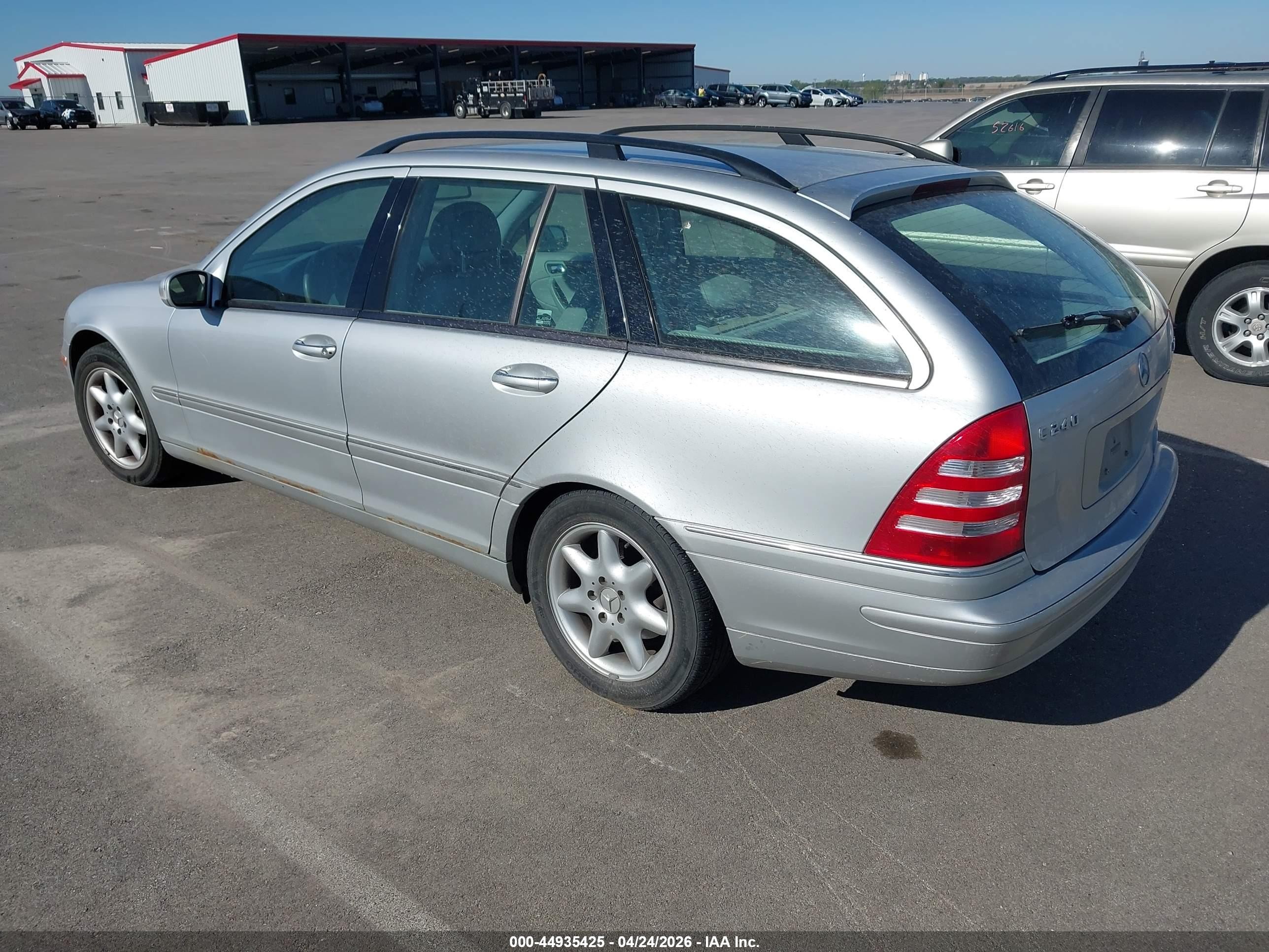 2004 Mercedes-benz C 240 4matic Серебряный vin: WDBRH81J24F480064