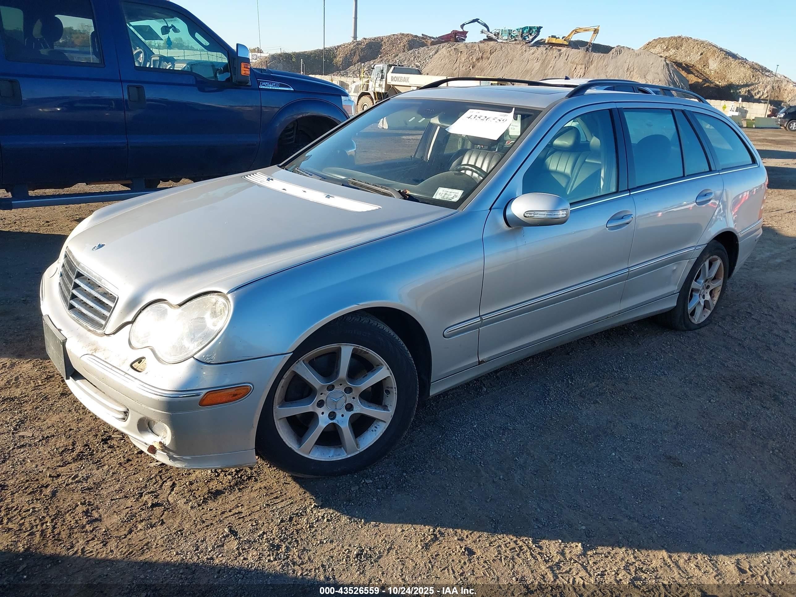 2005 Mercedes-benz C 240 Luxury 4matic Silver vin: WDBRH81J55F657661