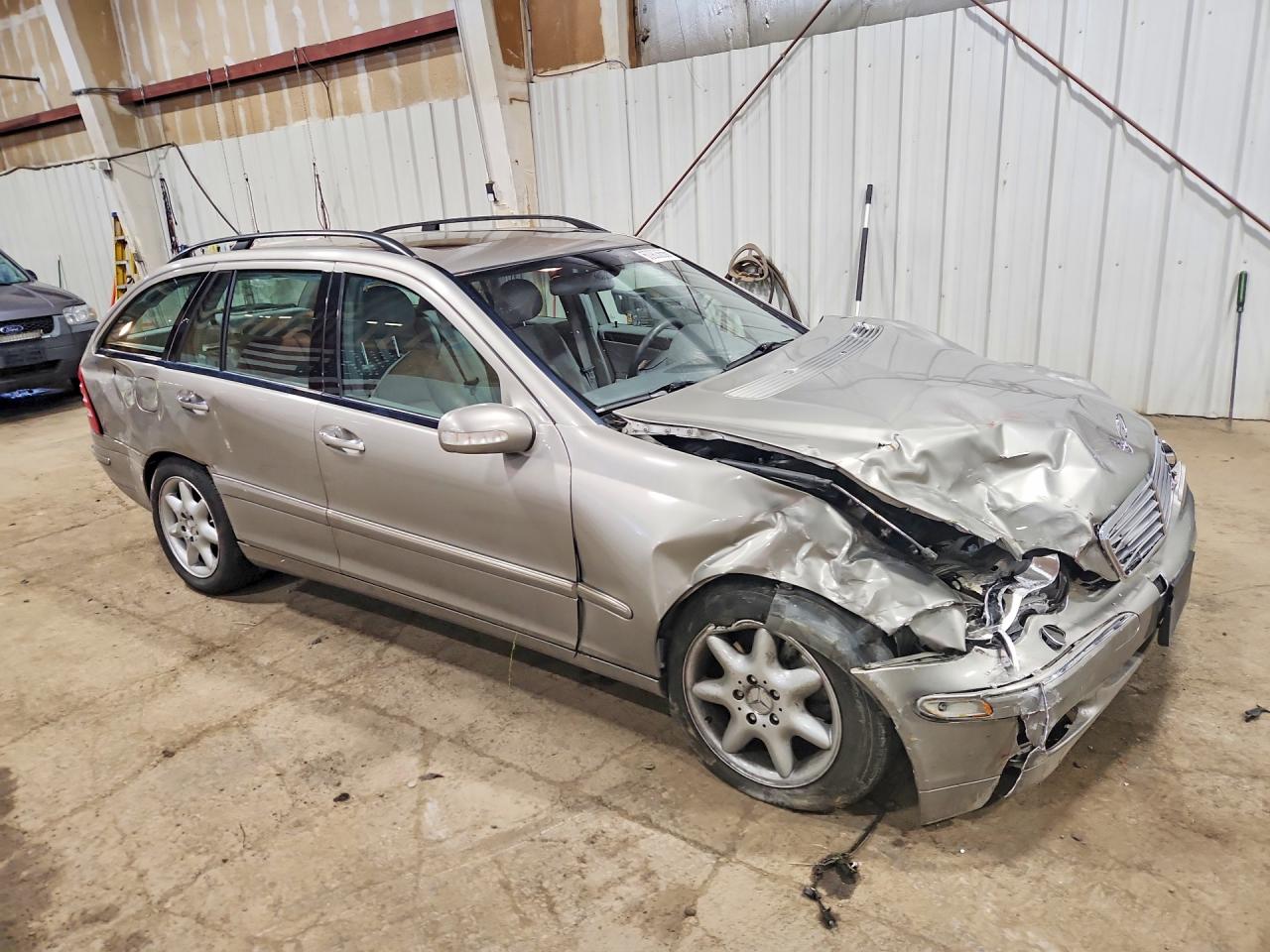 2003 Mercedes-benz C 240 Sportwagon 4matic Tan vin: WDBRH81J83F372062