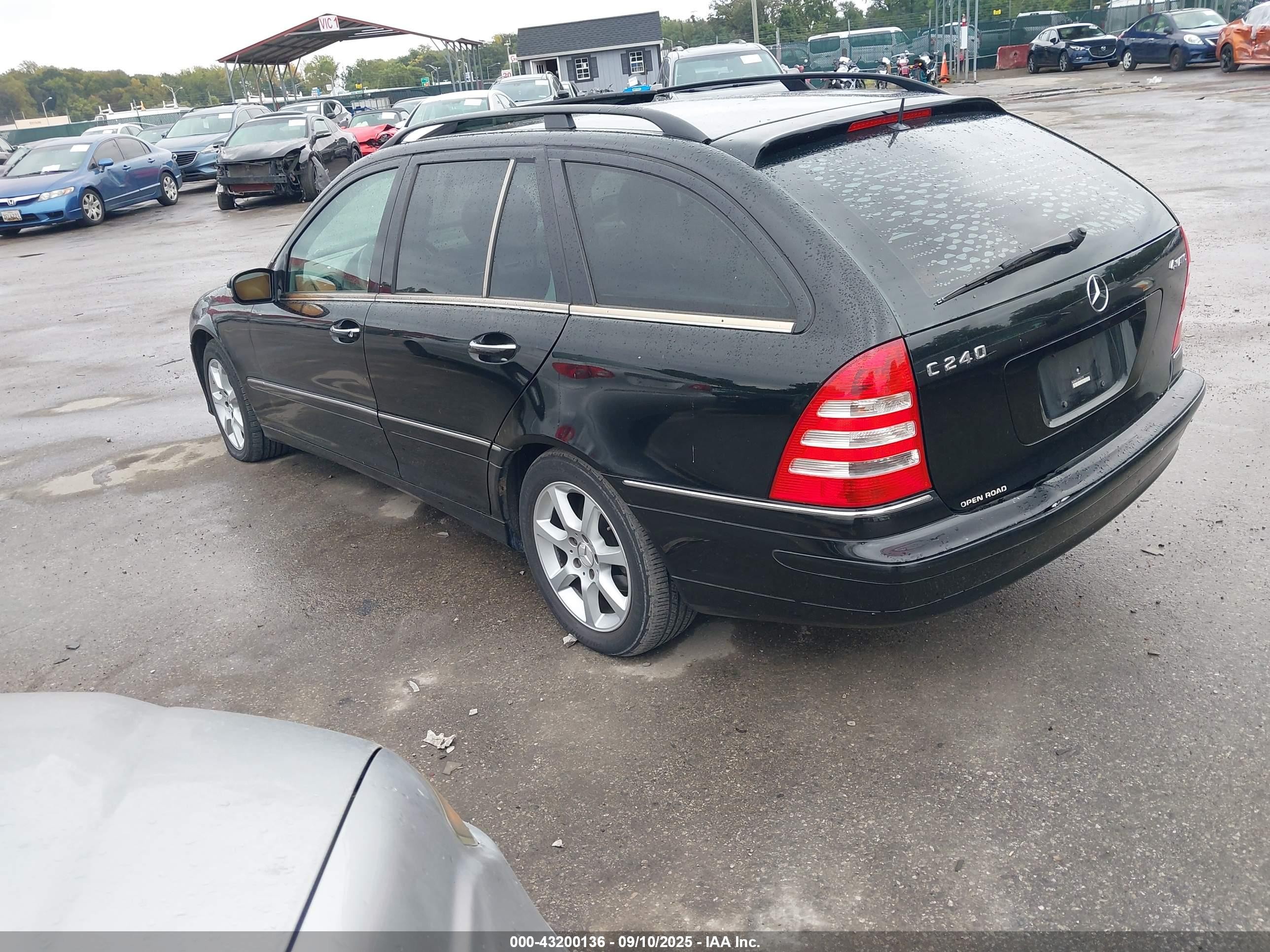 2005 Mercedes-benz C 240 Luxury 4matic Black vin: WDBRH81J85F567579