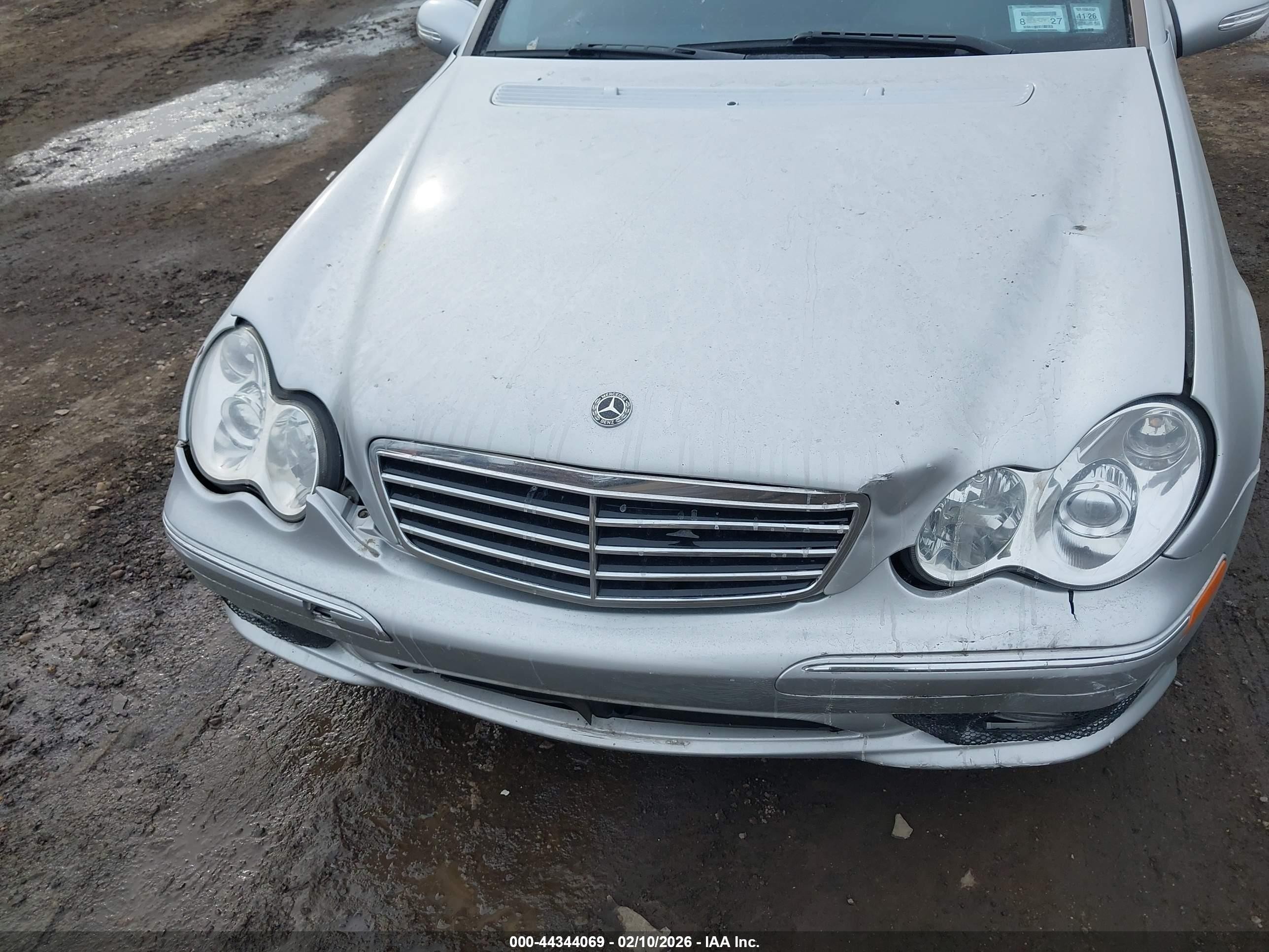 2004 Mercedes-benz C 240 4matic Silver vin: WDBRH81J94F481552