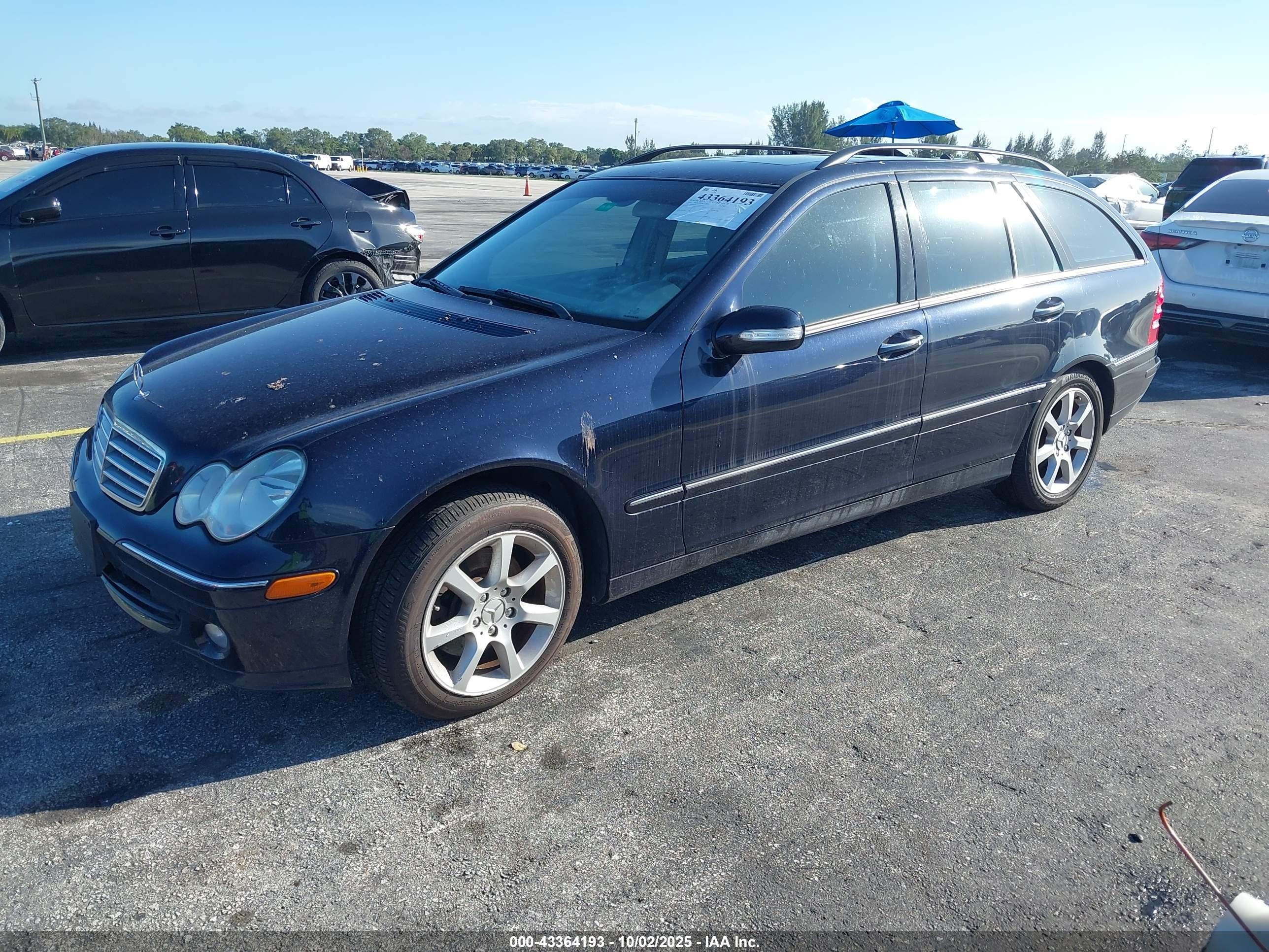 2005 Mercedes-benz C 240 Luxury 4matic Dark Blue vin: WDBRH81JX5F635431