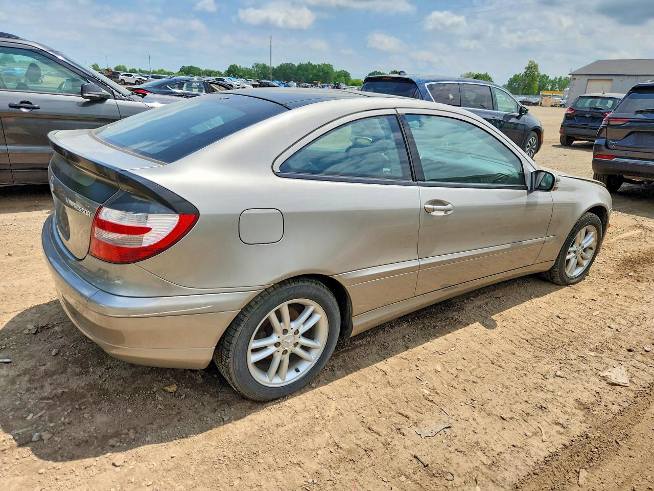 2005 Mercedes-benz C 230k Sport Coupe Silver vin: WDBRN40J25A674658