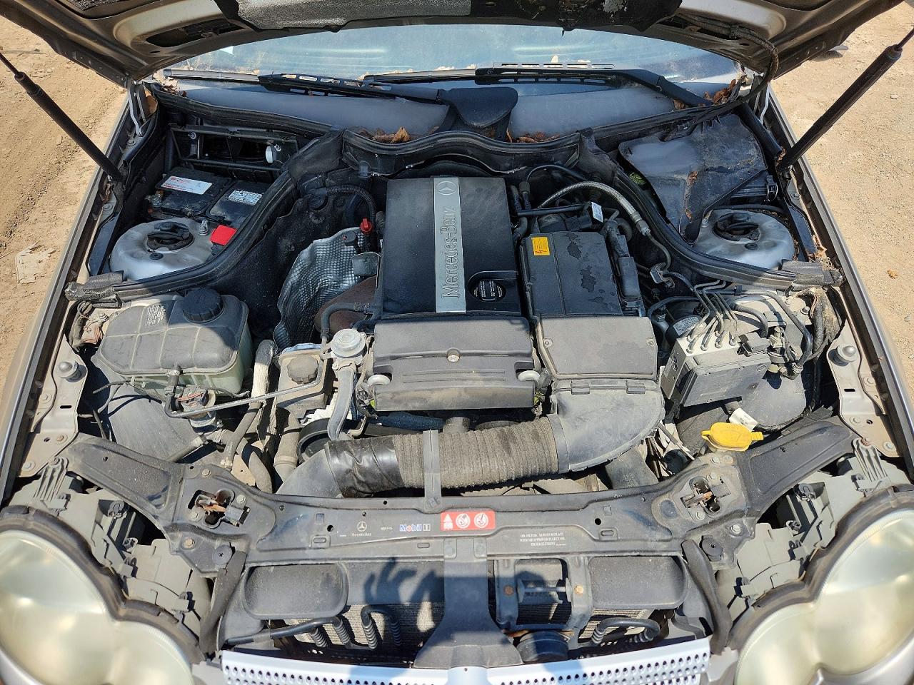 2005 Mercedes-benz C 230k Sport Coupe Silver vin: WDBRN40J25A674658