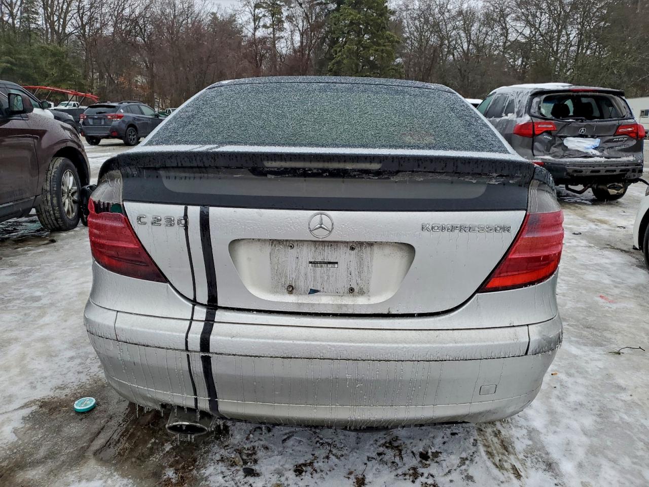 2004 Mercedes-benz C 230k Sport Coupe Silver vin: WDBRN40J44A544055