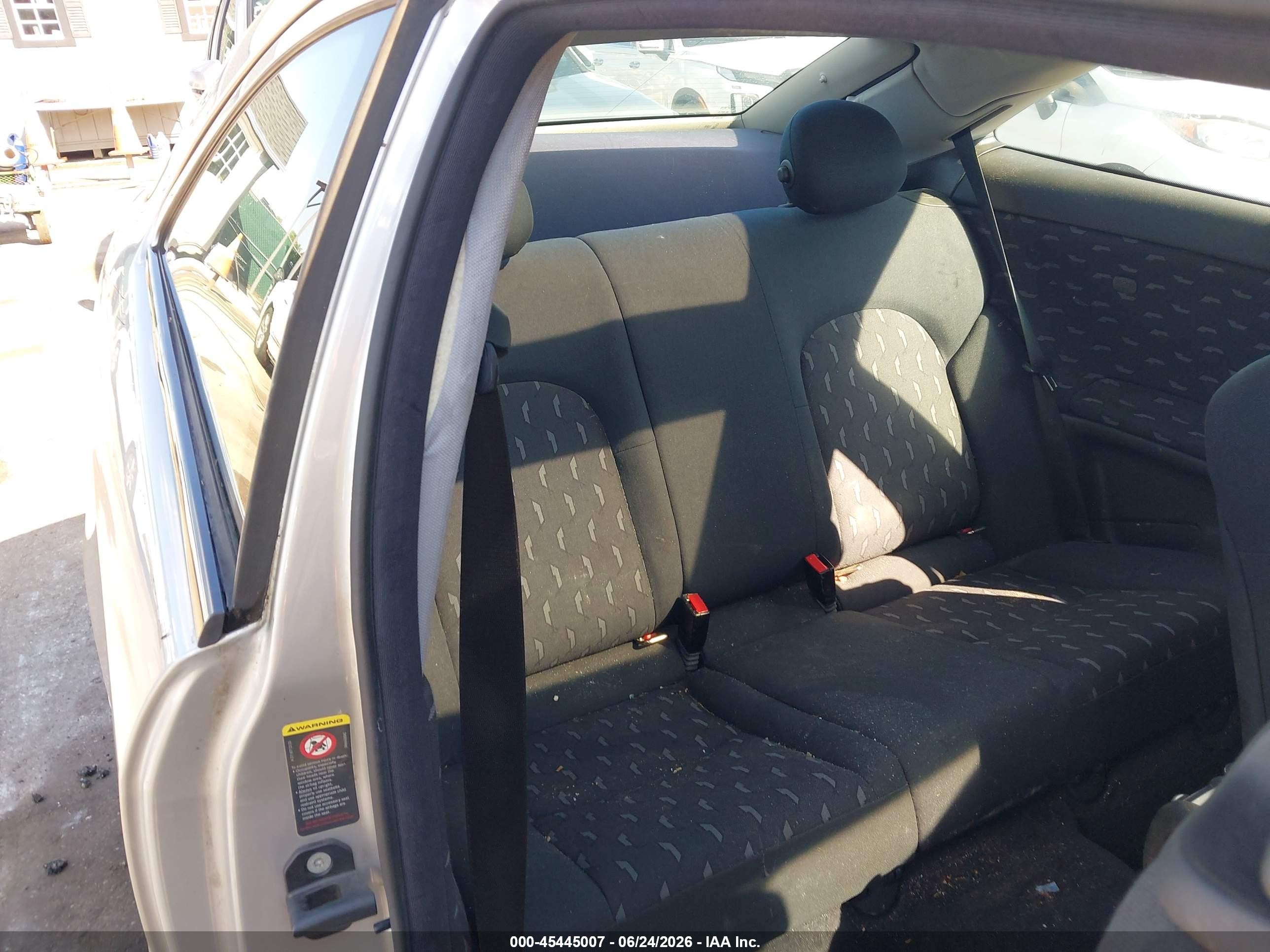 2004 Mercedes-benz C 230 Kompressor Sport Silver vin: WDBRN40J84A614155
