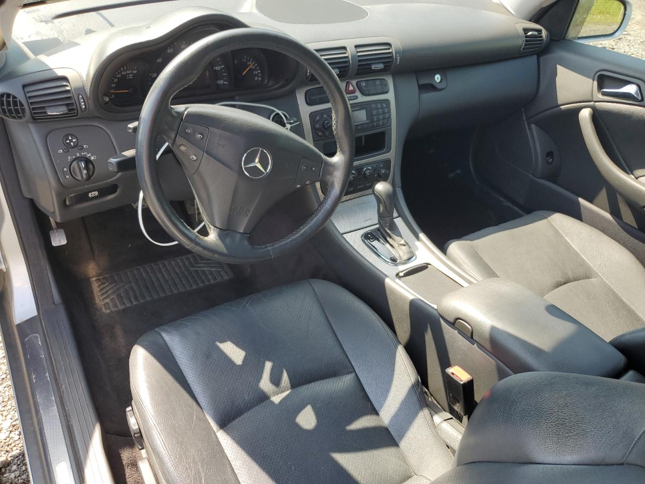 2004 Mercedes-benz C 230k Sport Coupe Silver vin: WDBRN40J94A548568