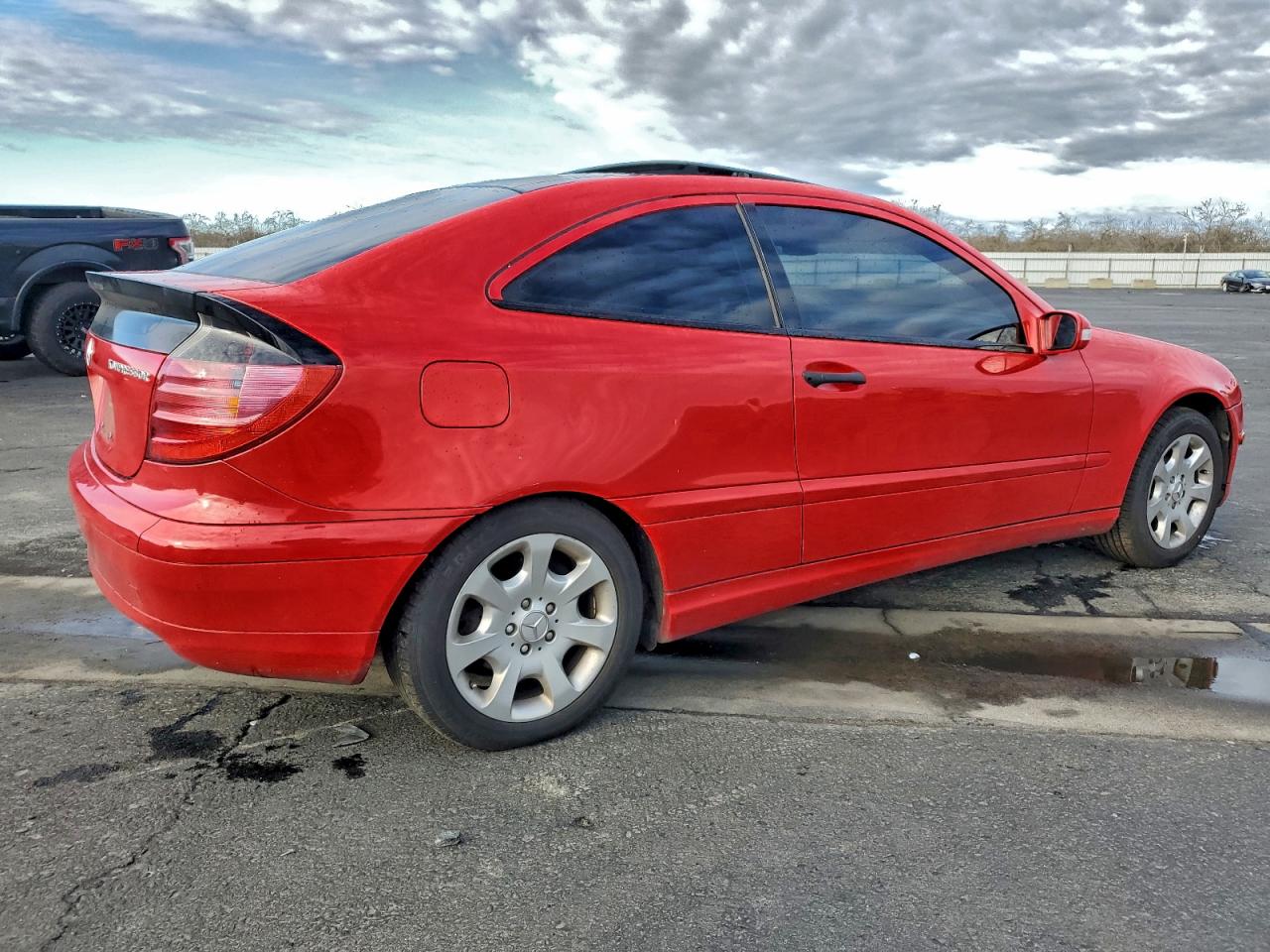 2003 Mercedes-benz C 230k Sport Coupe Red vin: WDBRN40JX3A426378