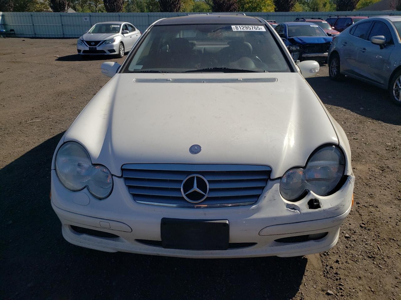 2002 Mercedes-benz C 230k Sport Coupe Белый vin: WDBRN47J02A357463