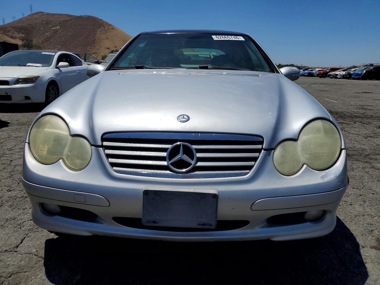 2002 Mercedes-benz C 230k Sport Coupe Silver vin: WDBRN47J12A175819