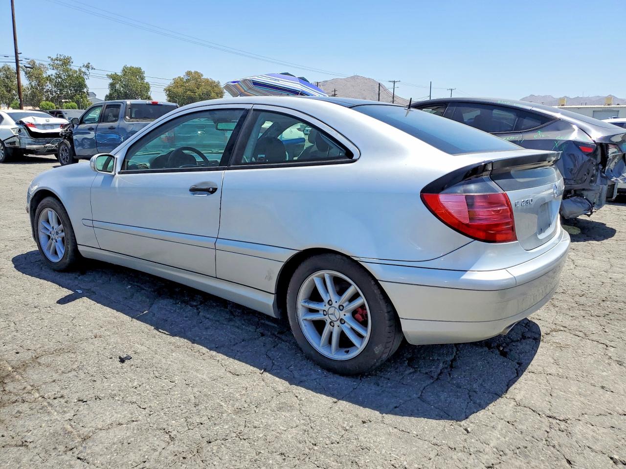 2002 Mercedes-benz C 230k Sport Coupe Silver vin: WDBRN47J12A175819