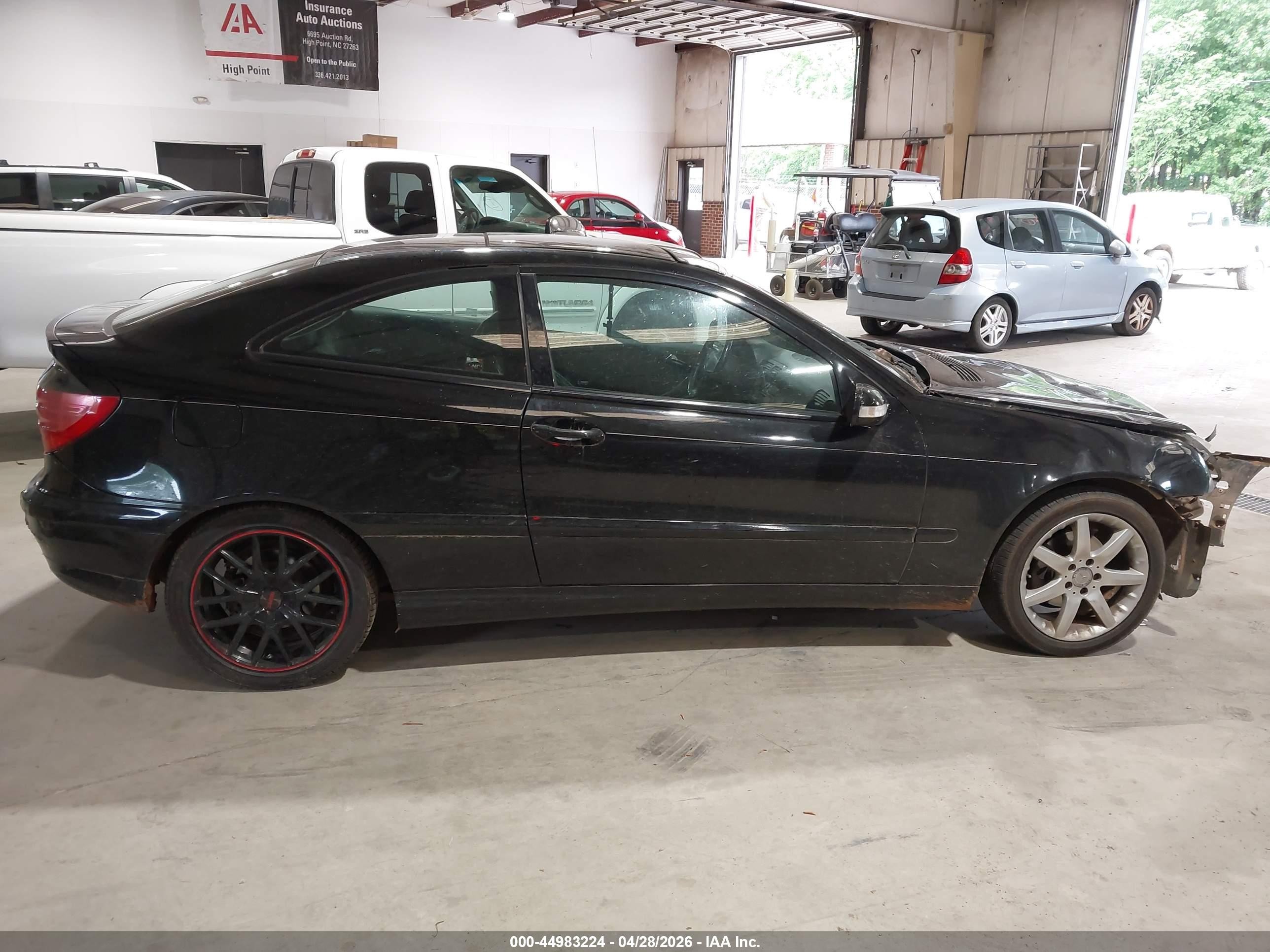 2002 Mercedes-benz C 230 Black vin: WDBRN47J22A391405