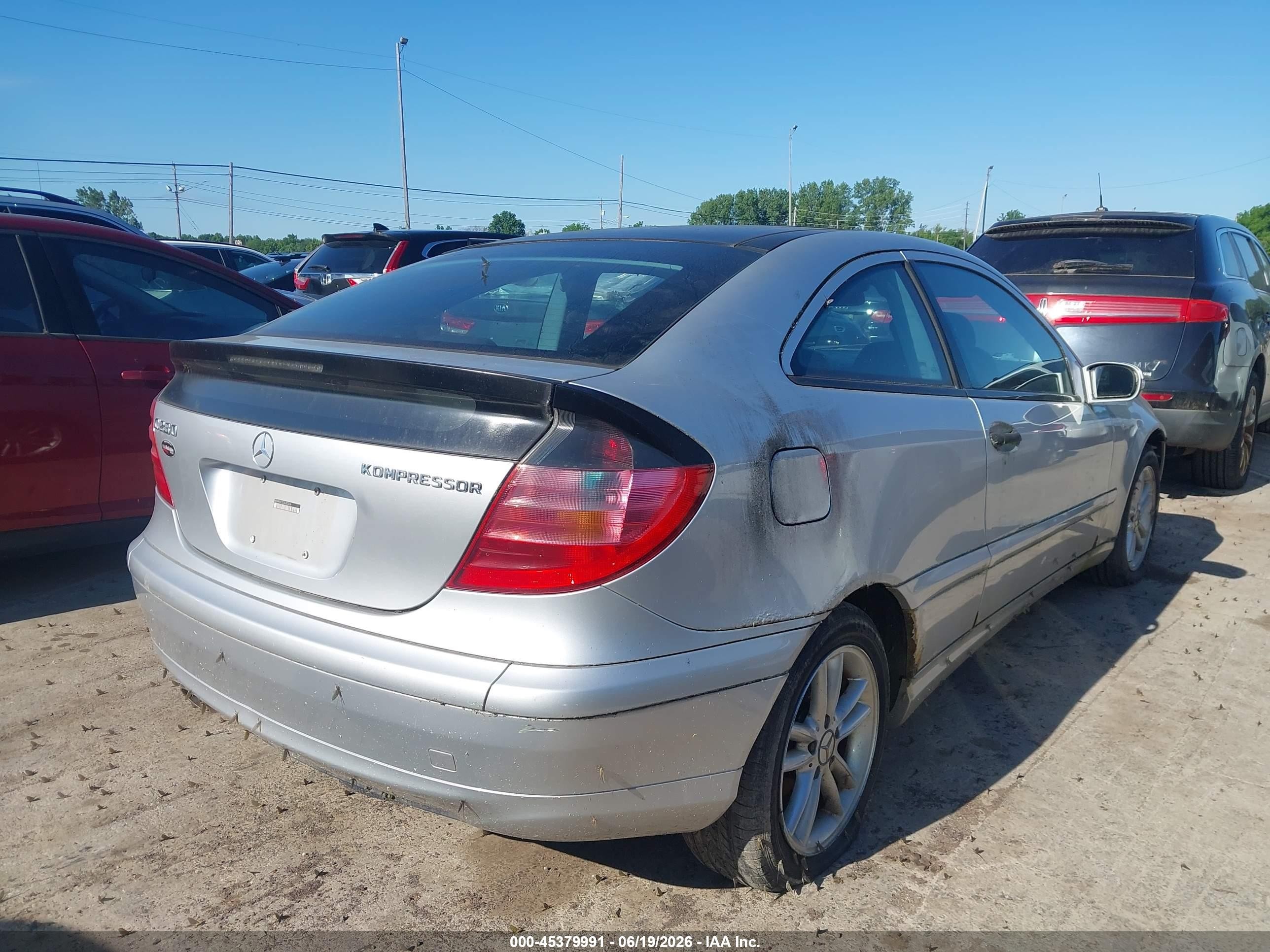 2002 Mercedes-benz C 230k Sport Coupe Silver vin: WDBRN47J52A303236