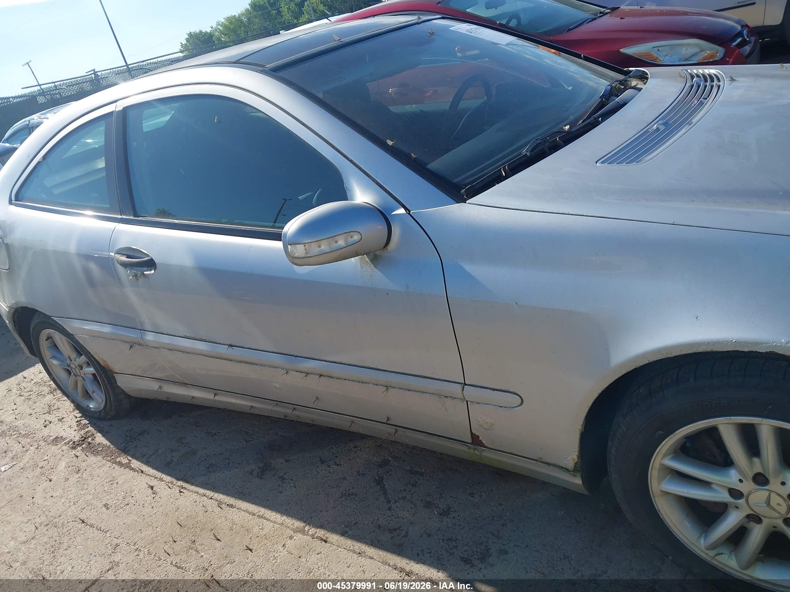 2002 Mercedes-benz C 230k Sport Coupe Silver vin: WDBRN47J52A303236