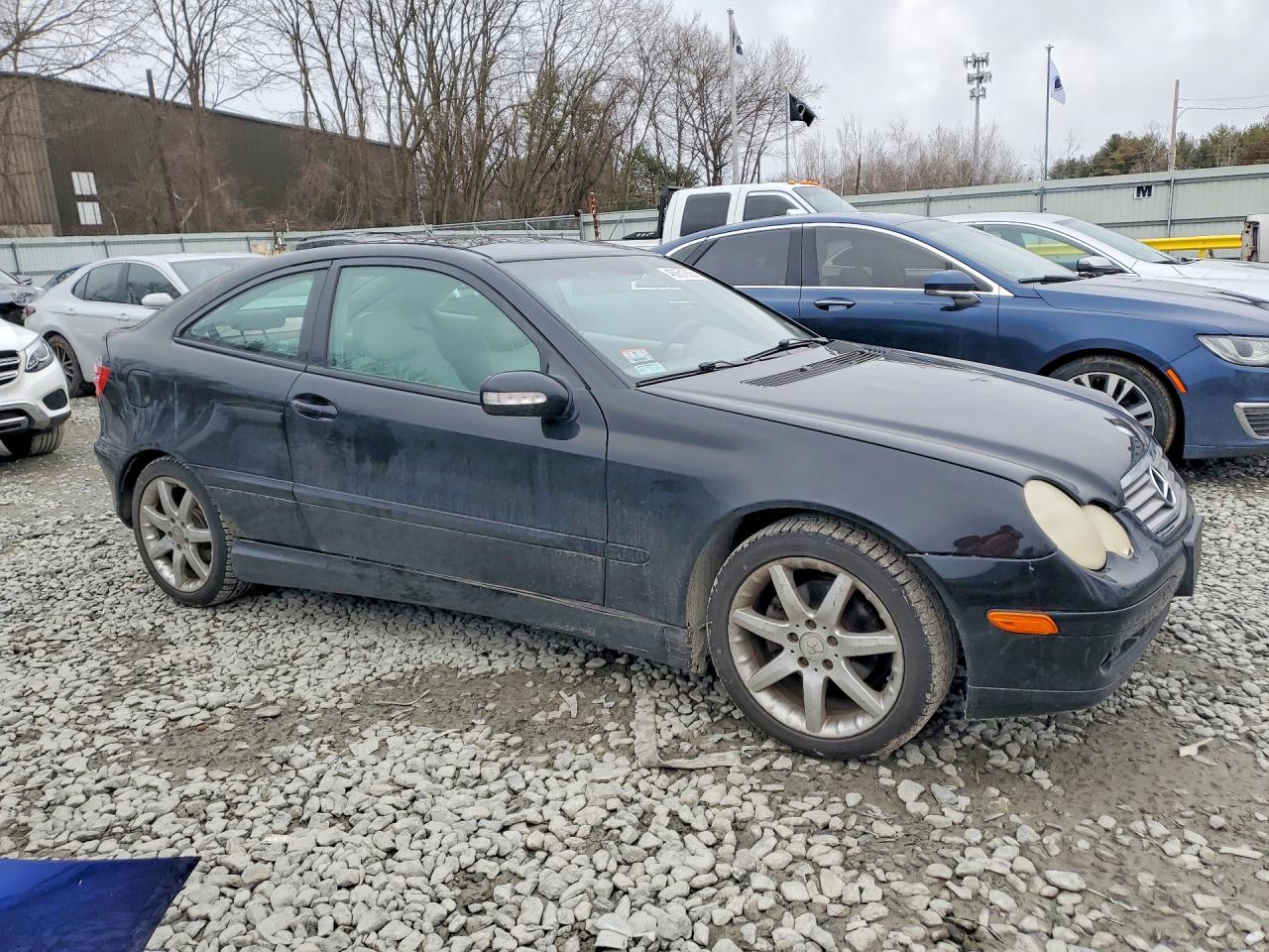 2002 Mercedes Benz C 230 Black vin: WDBRN47J52A359189