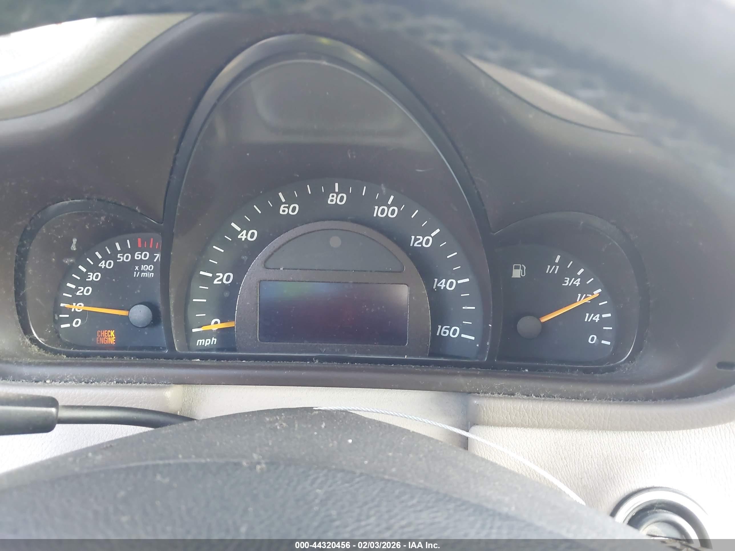 2002 Mercedes-benz C 230   White vin: WDBRN47J82A226829
