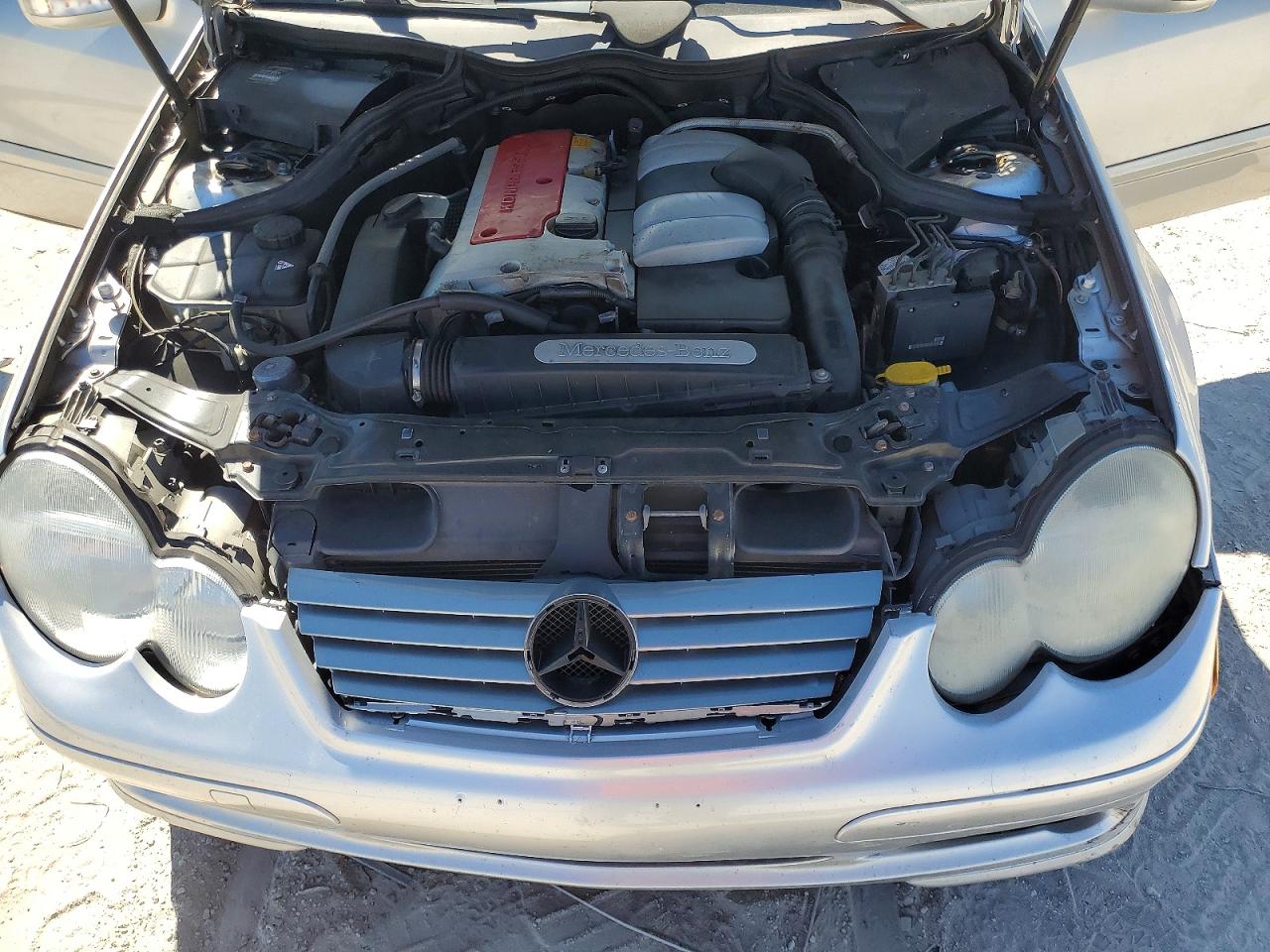 2002 Mercedes-benz C 230k Sport Coupe Silver vin: WDBRN47J92A292631