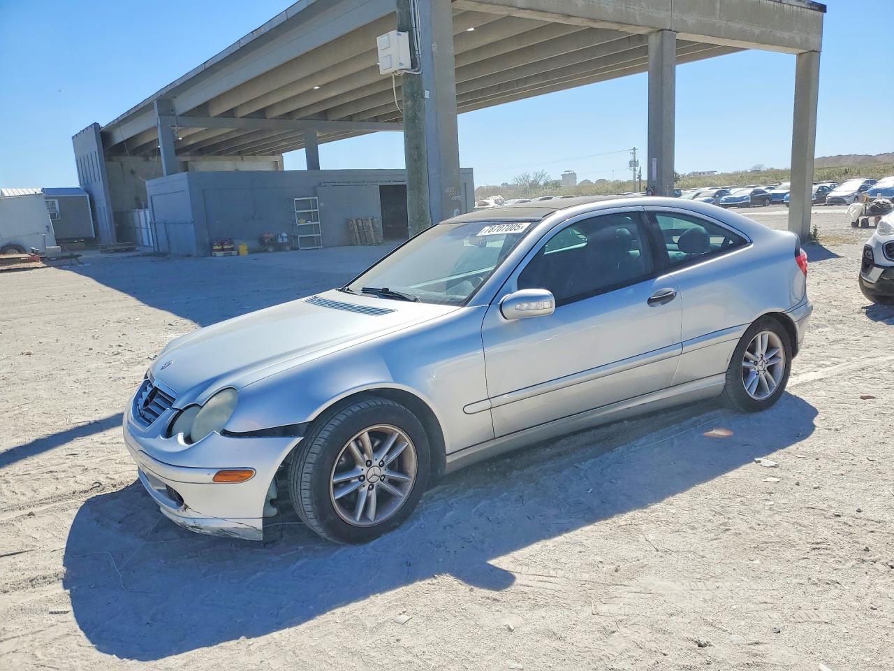 2002 Mercedes-benz C 230k Sport Coupe Silver vin: WDBRN47J92A292631