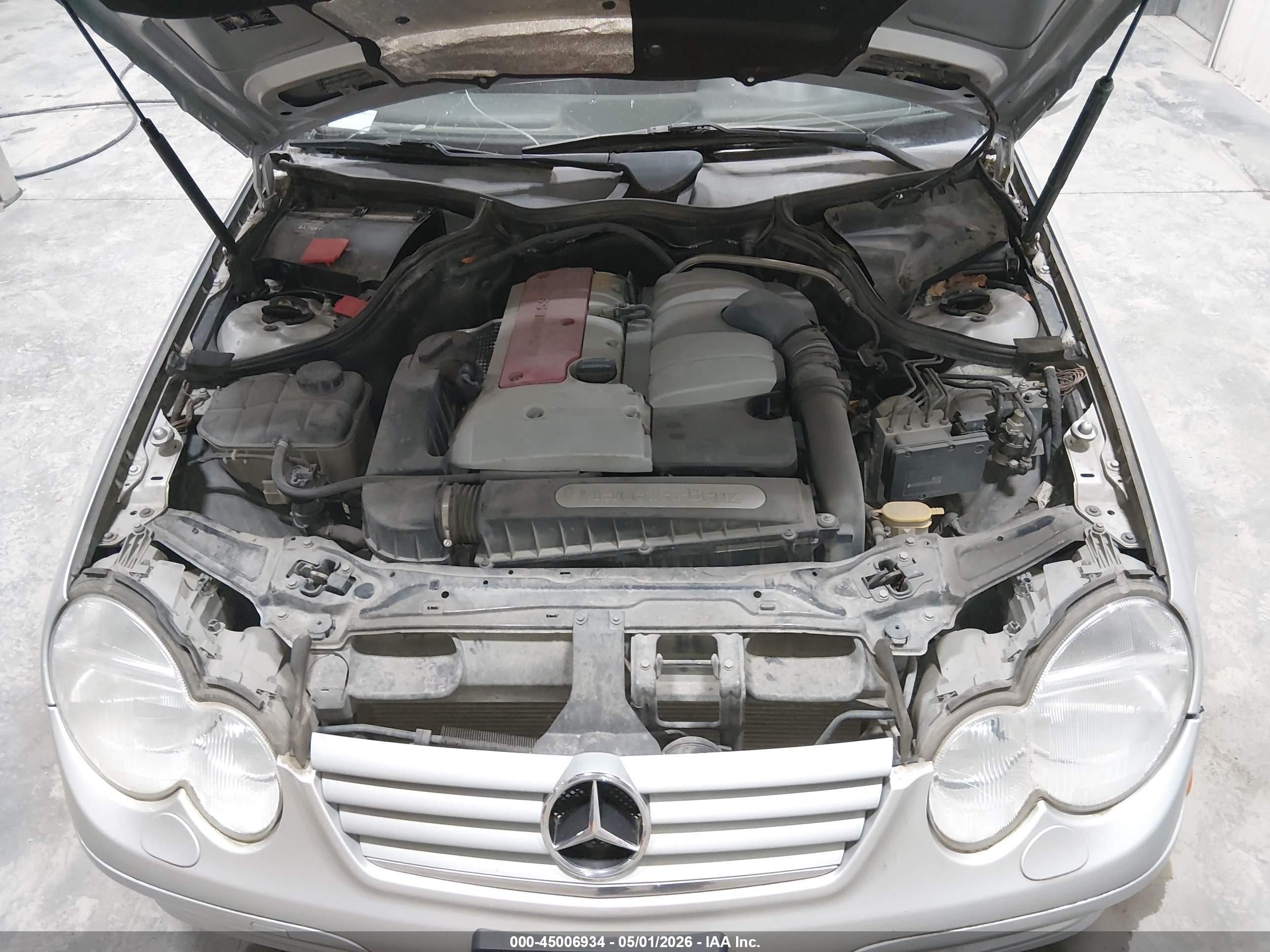 2002 Mercedes-benz C 230k Sport Coupe Silver vin: WDBRN47J92A367571